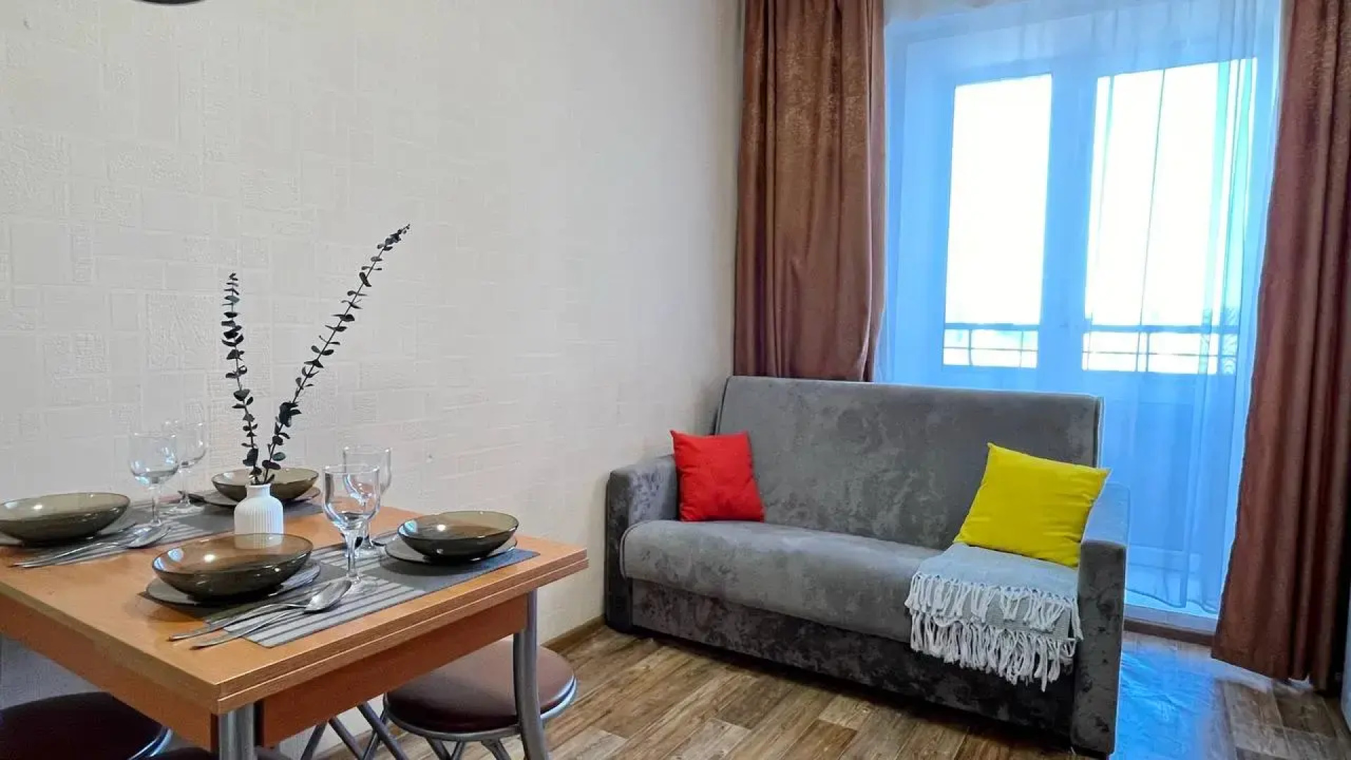 Квартира Двухкомнатная рядом с Аэропортом