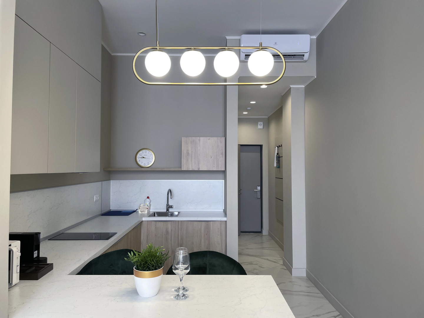 Апартаменты Навагинская 11