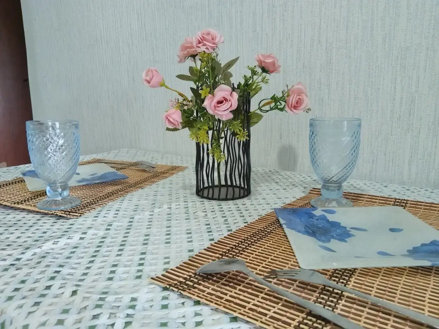 Апартаменты на Улице Комарова 14