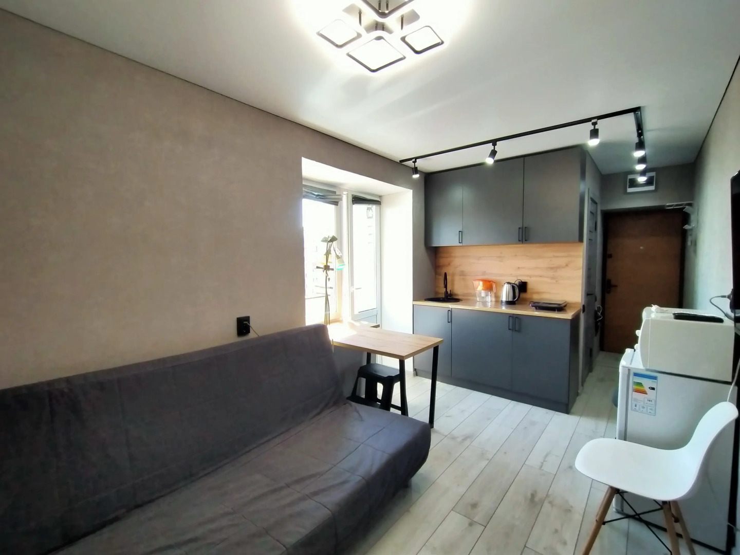 Квартира Мини-студия в Центре на Чехова 17