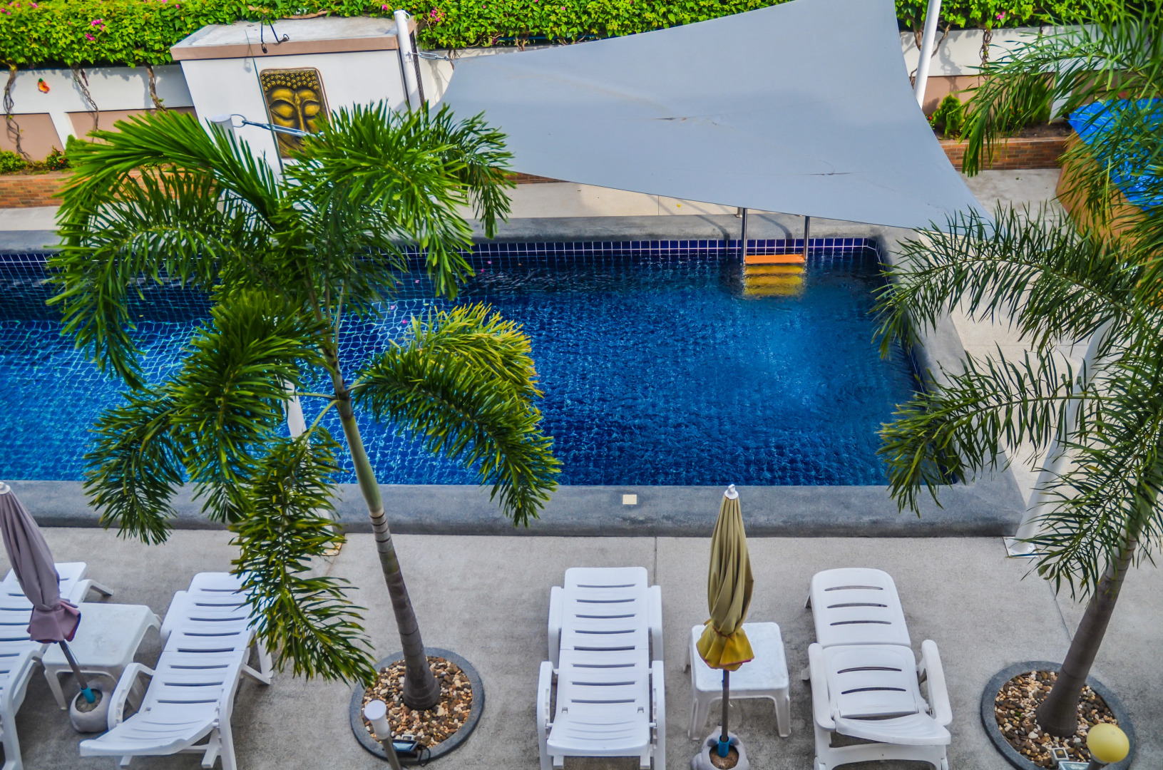 Отель 4 Palms Resort