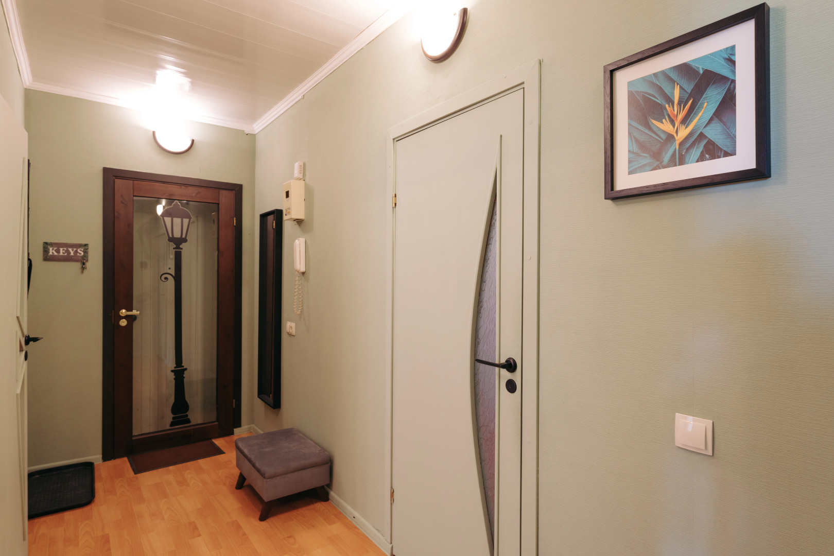 Апартаменты двухкомнатные Live in Karelia в центре у набережной Ленина 3