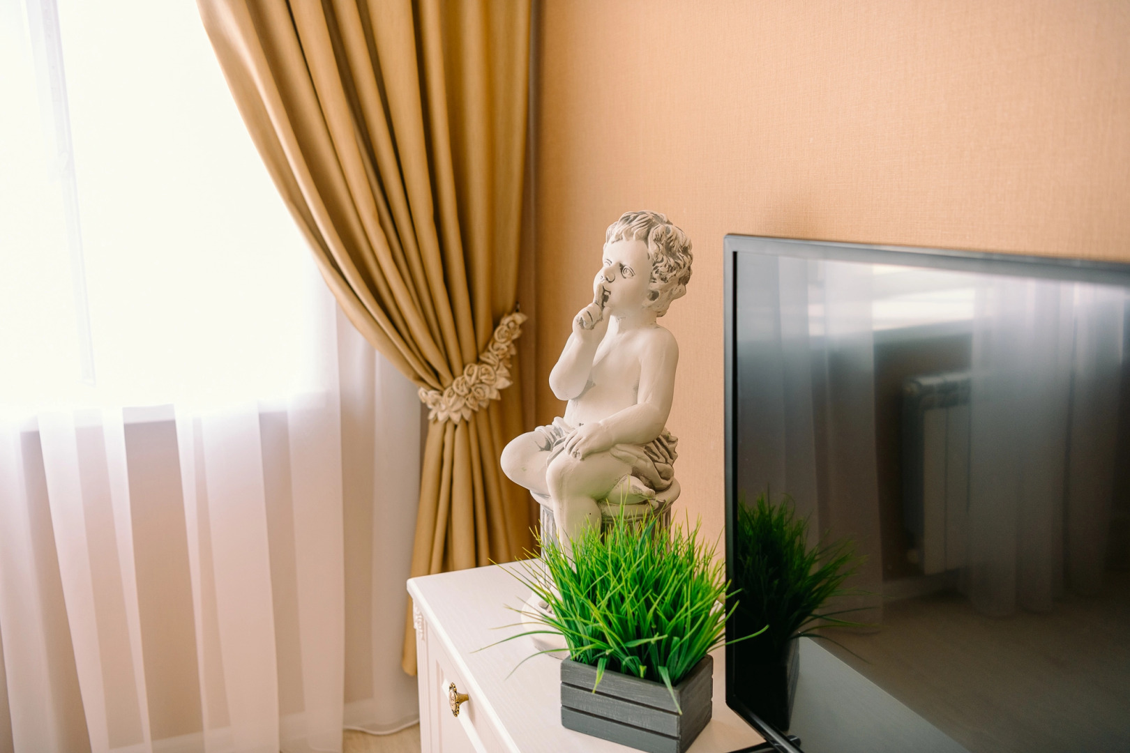 Апартаменты Любимый дом на Антонова 74