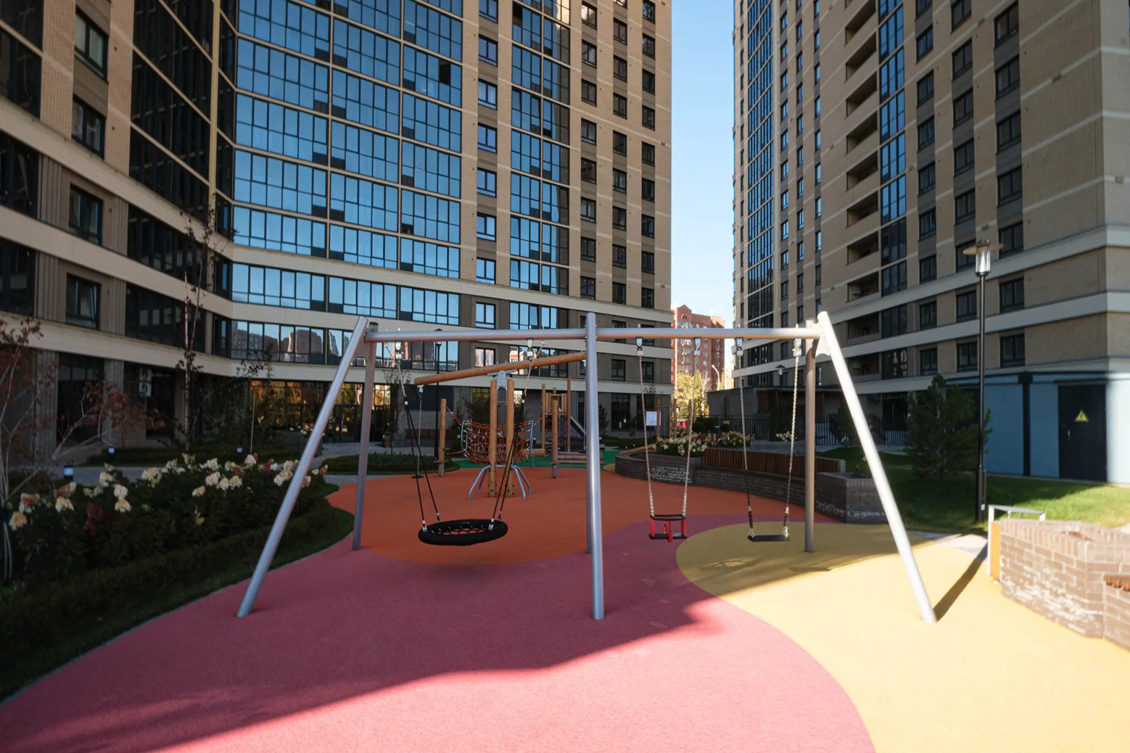 Квартира Новая студия в 5 минутах от ТРЦ Аура