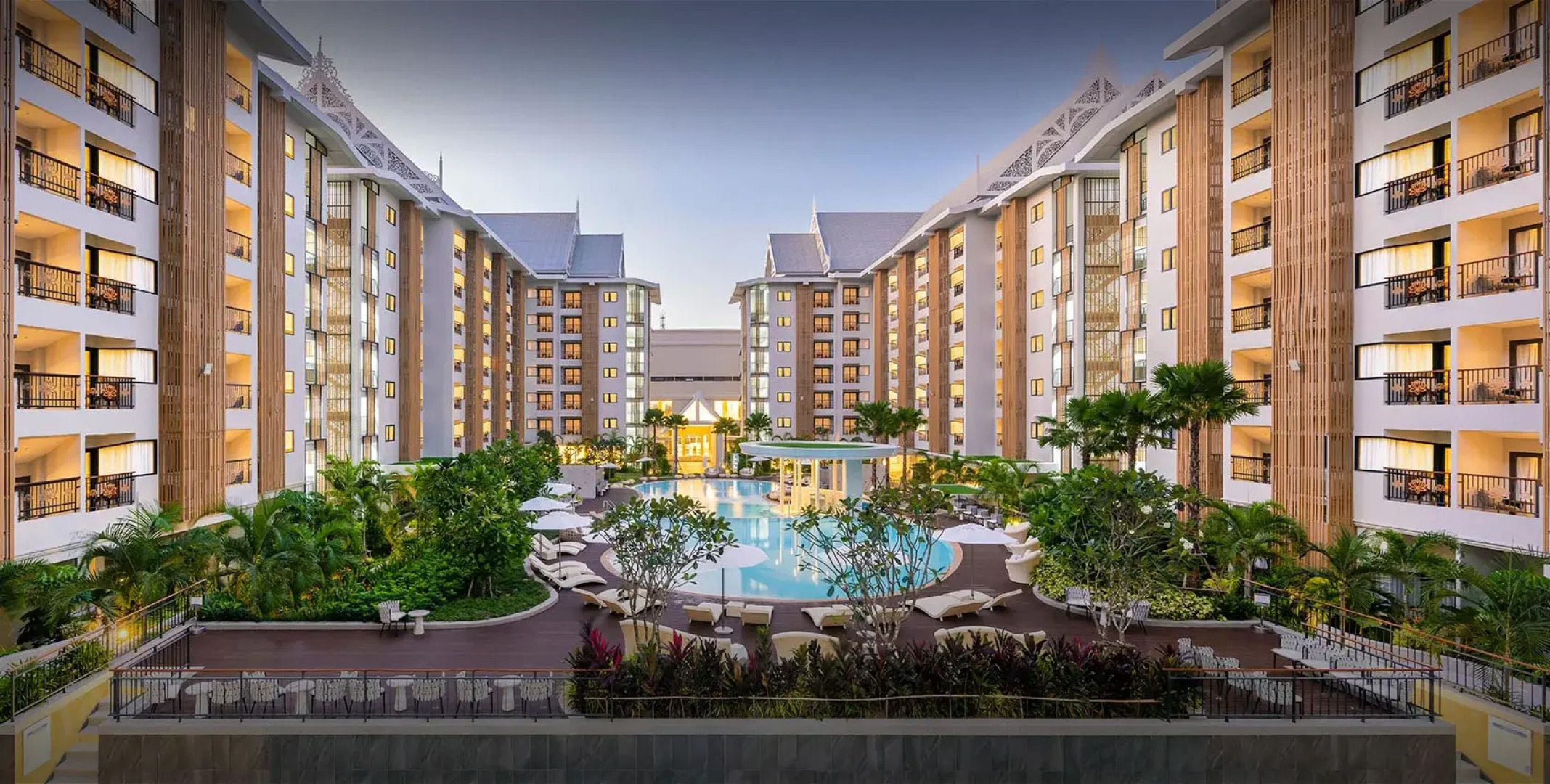 Отель Wyndham Jomtien Pattaya