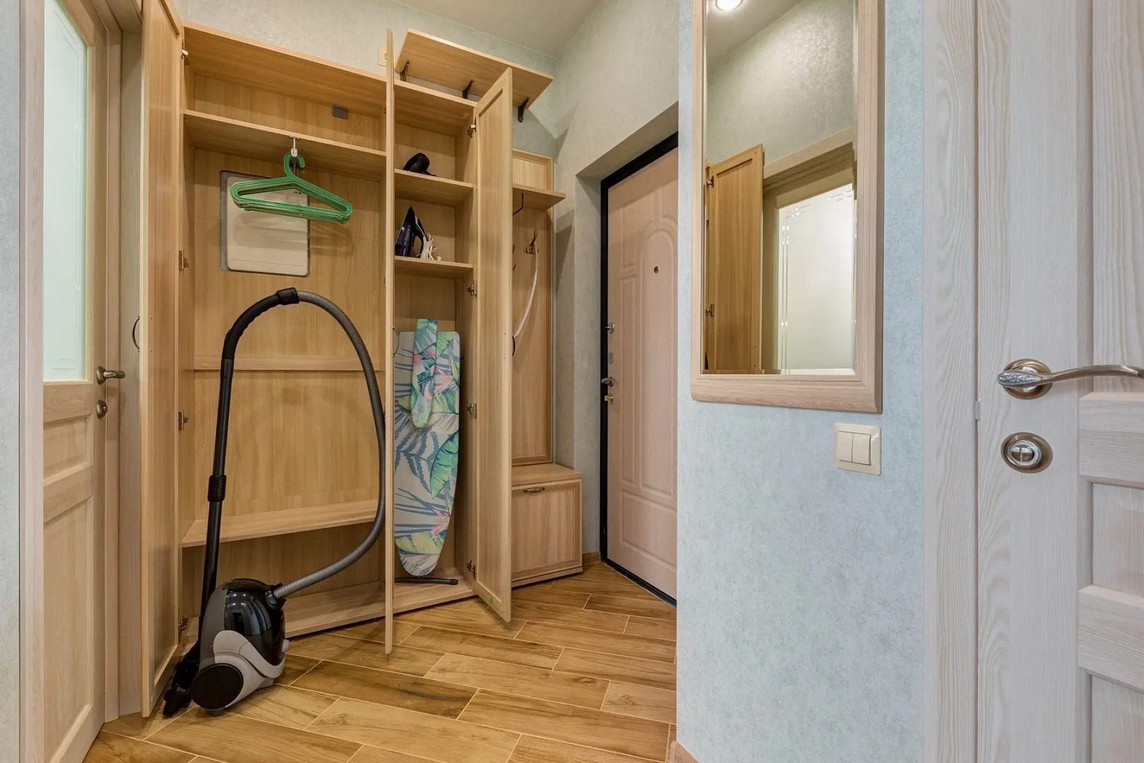 Апартаменты Люкс с большой ванной и видом на горы Sea Breeze & SPA