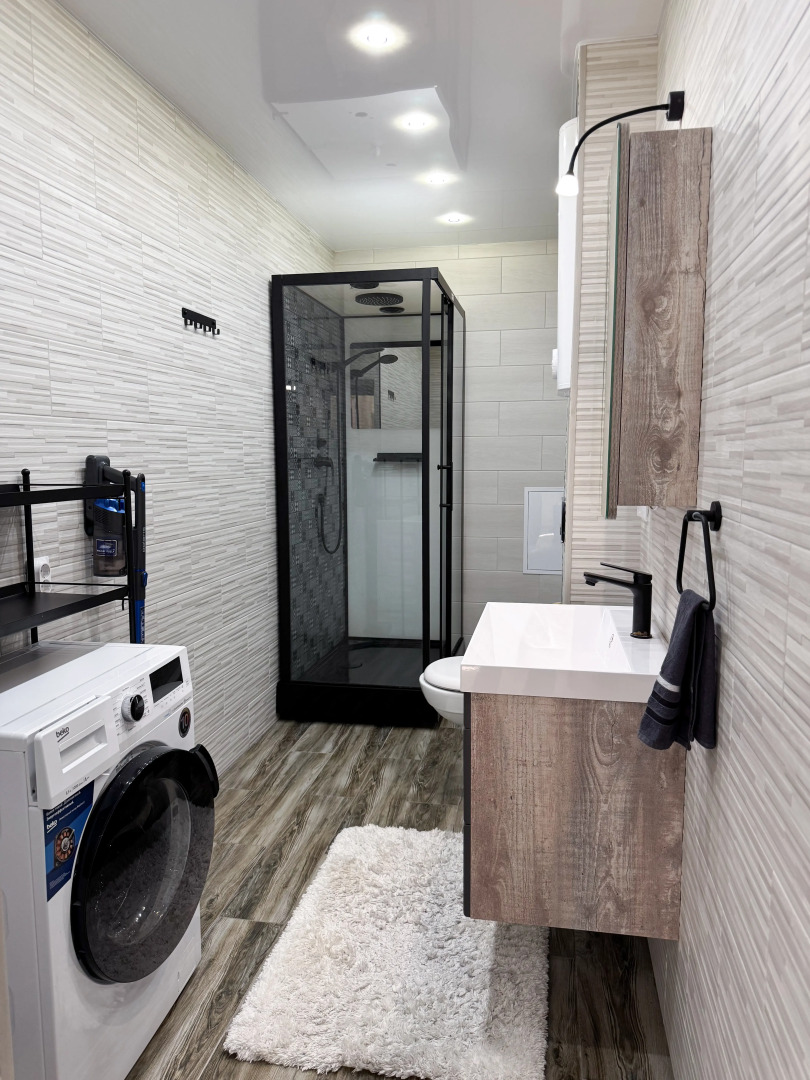 Квартира 2-комнатная на Октябрьской 3