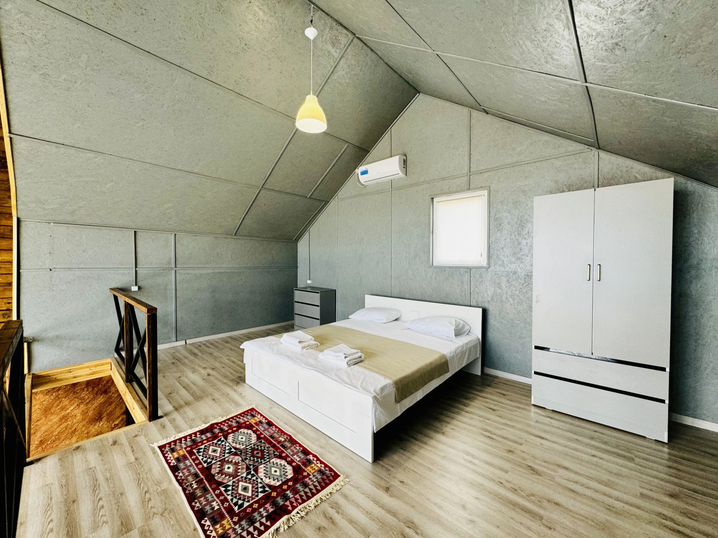 Отель Royal House