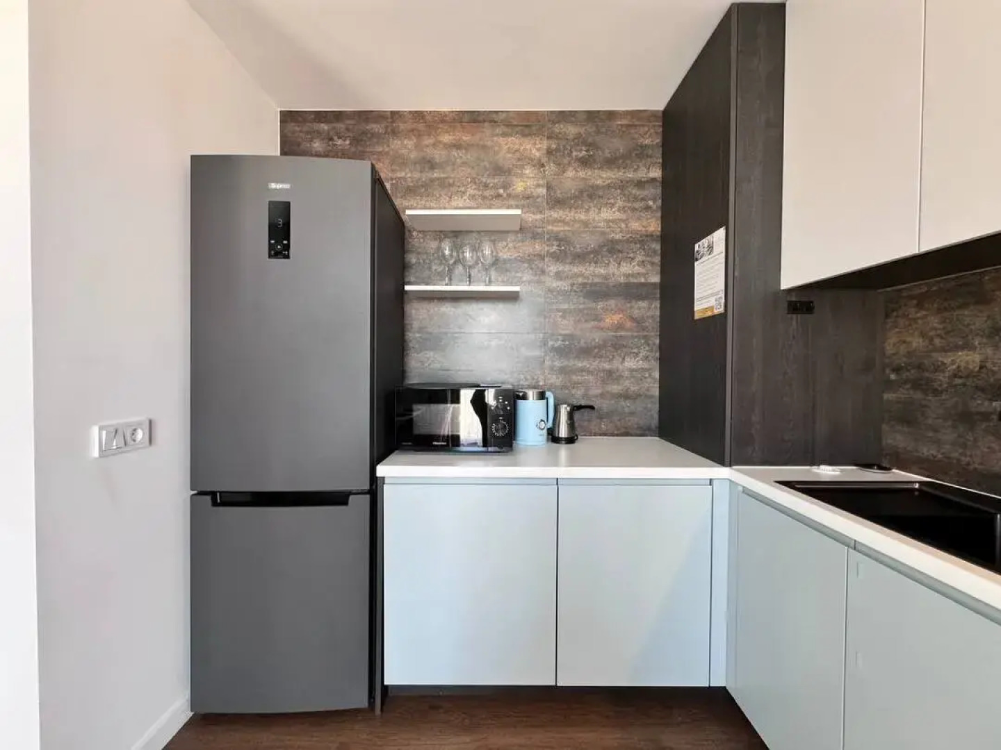 Апартаменты Трёхкомнатные 39квартир с дизайнерским ремонтом