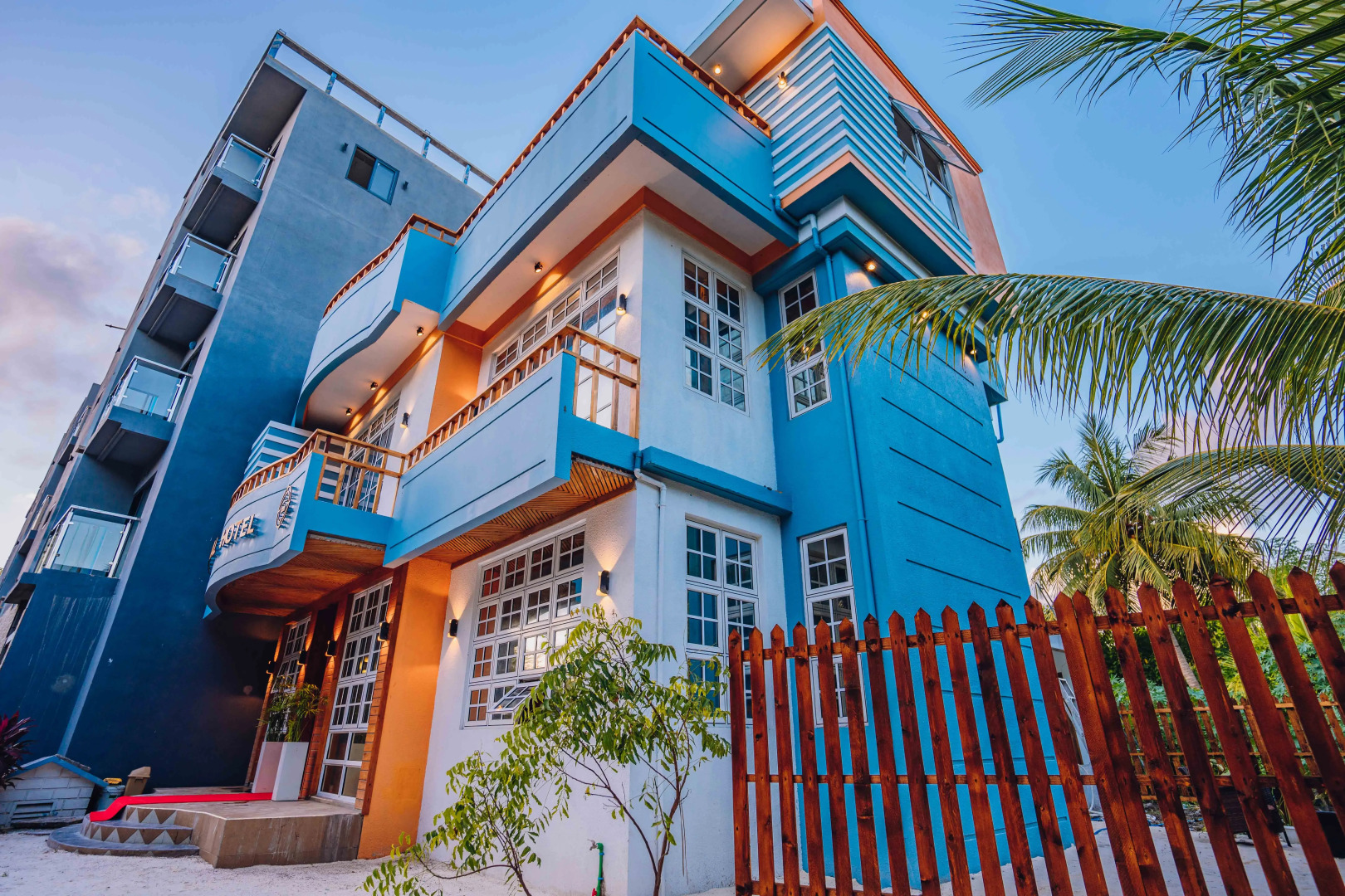 Отель Fuvahmulah Central