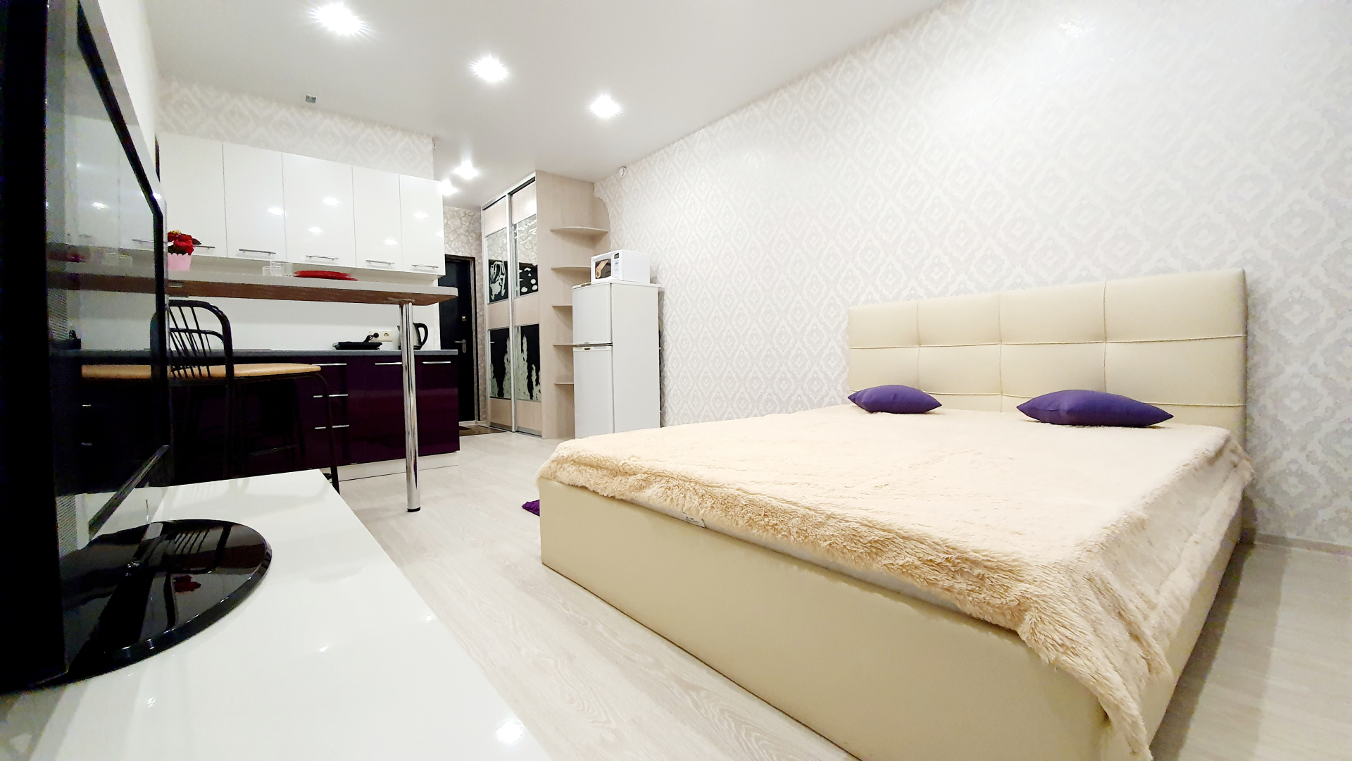 Апартаменты Притомский 25/2