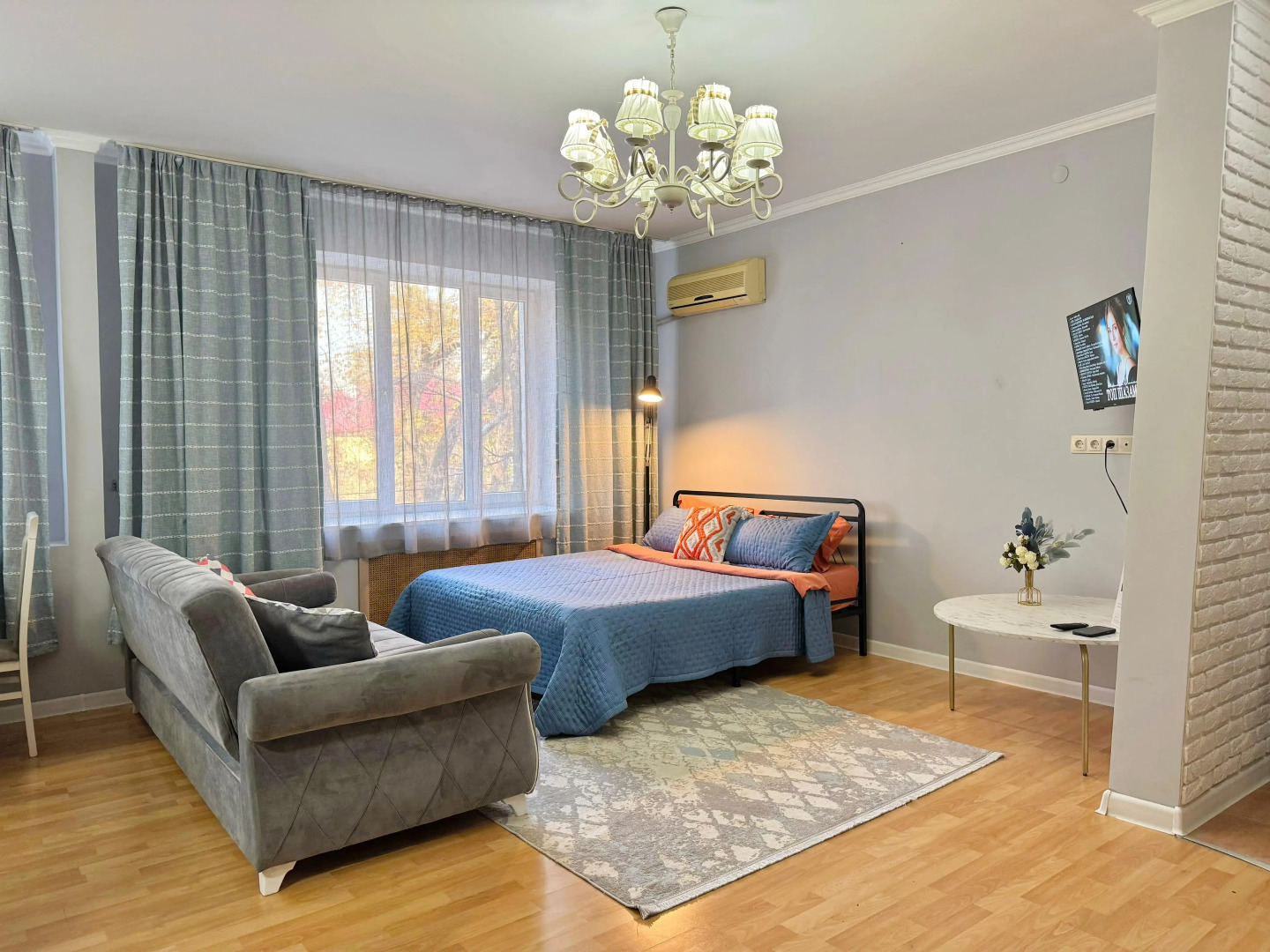 Апартаменты Open Line 2-ком Абая 77