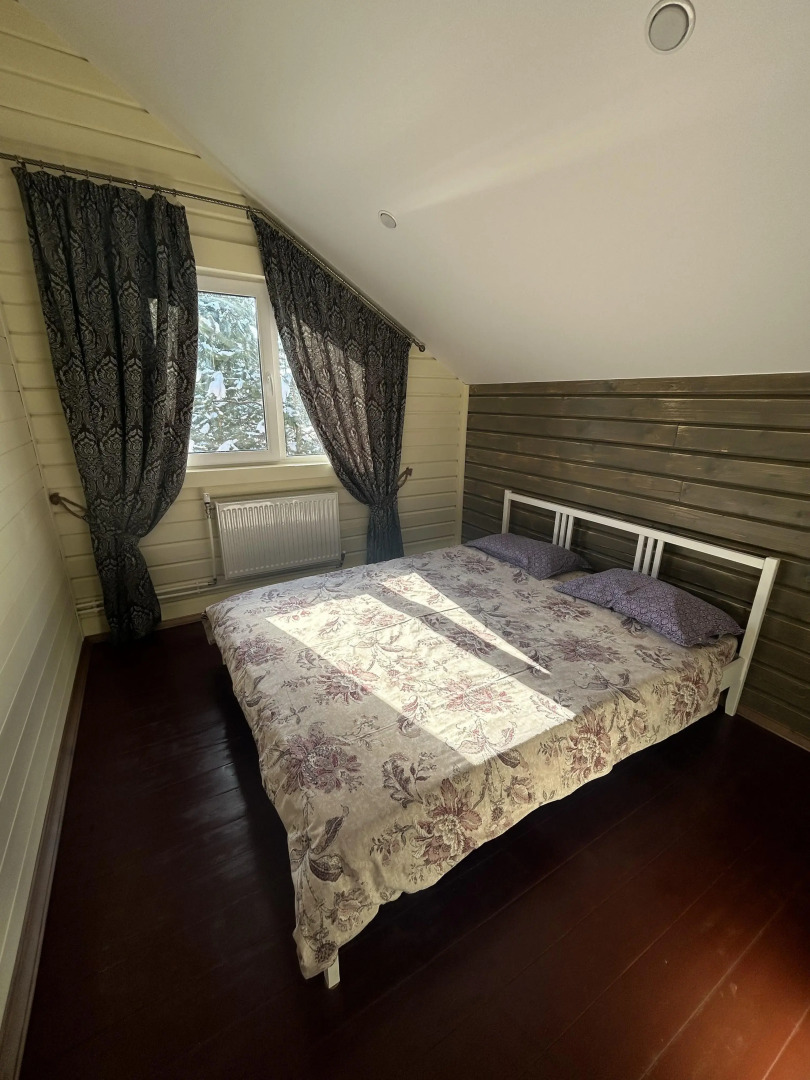 Частный дом Брусничный Коттедж с сауной