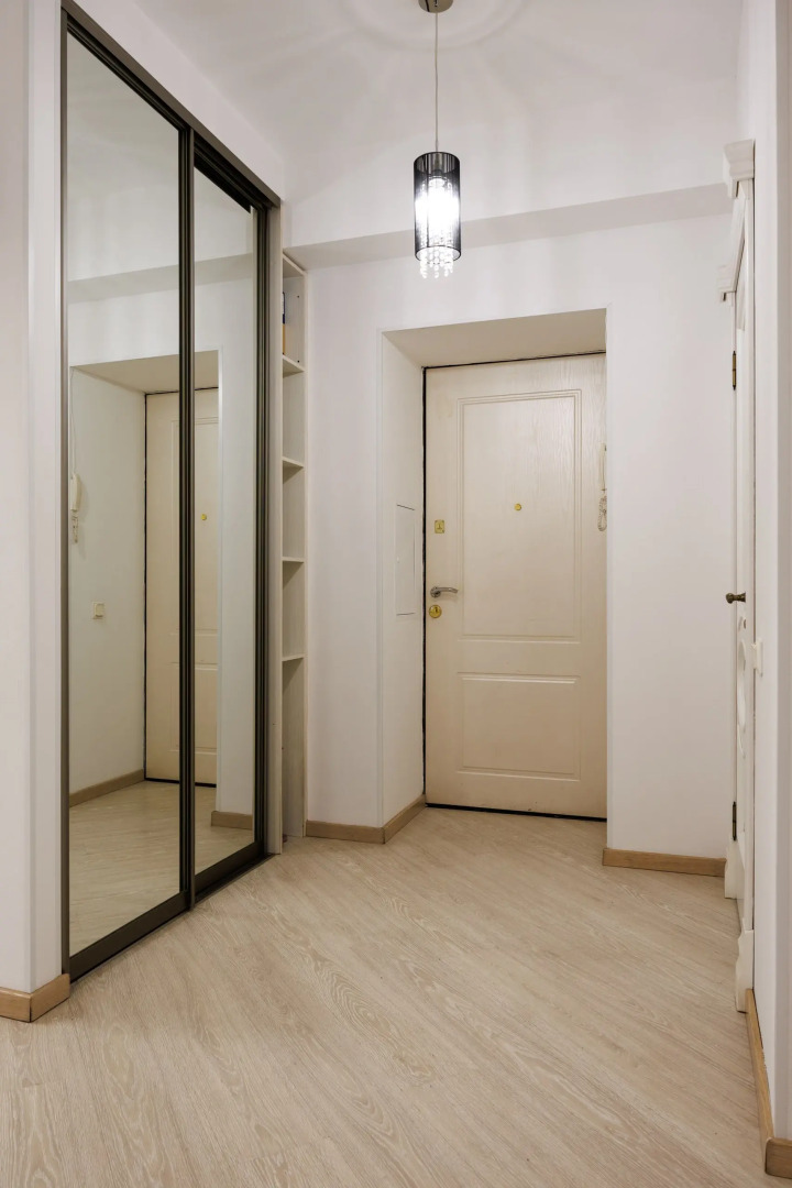 Апартаменты у Казанского Собора DereMRents ДереМРентс