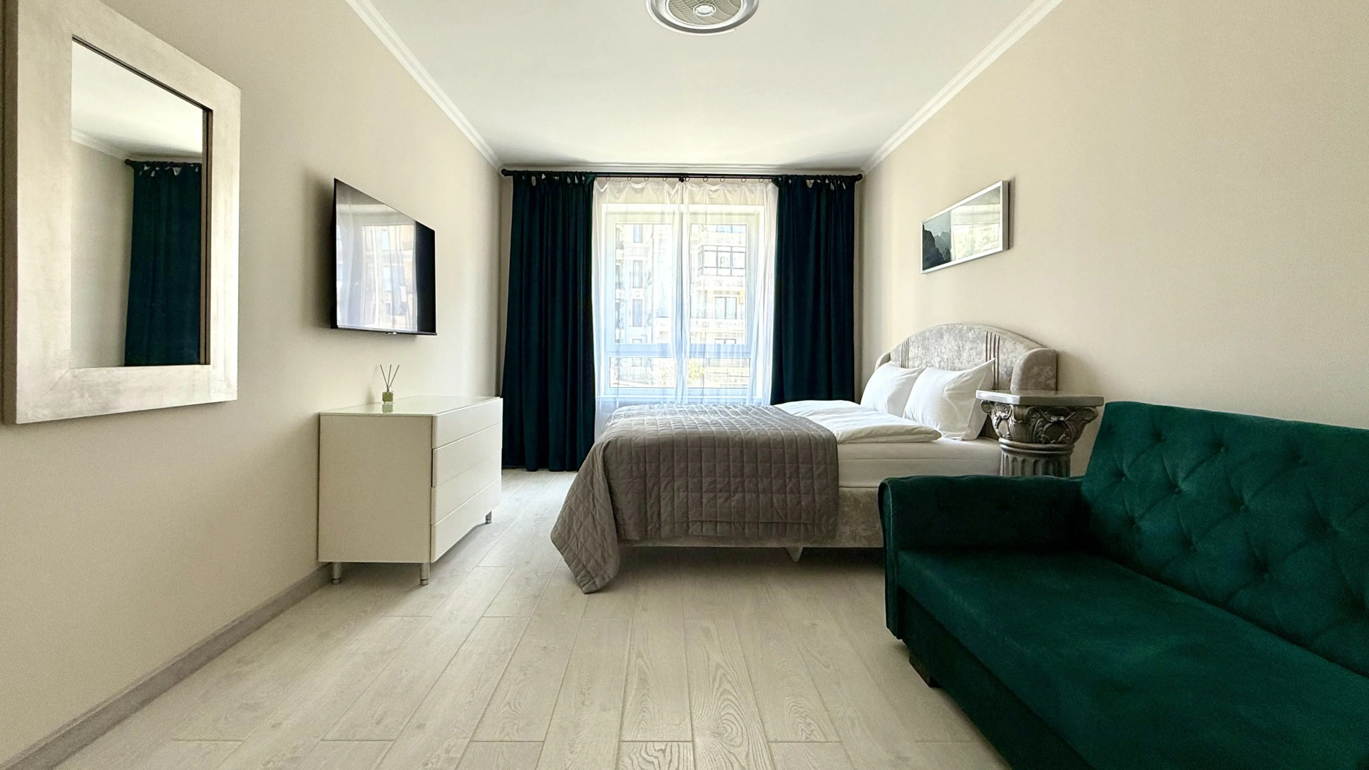 Апартаменты просторные ApartMari Пионерский: на первой линии с выходом на пляж