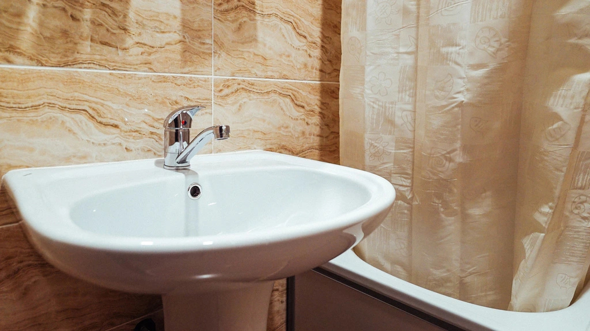 Отель Таурух