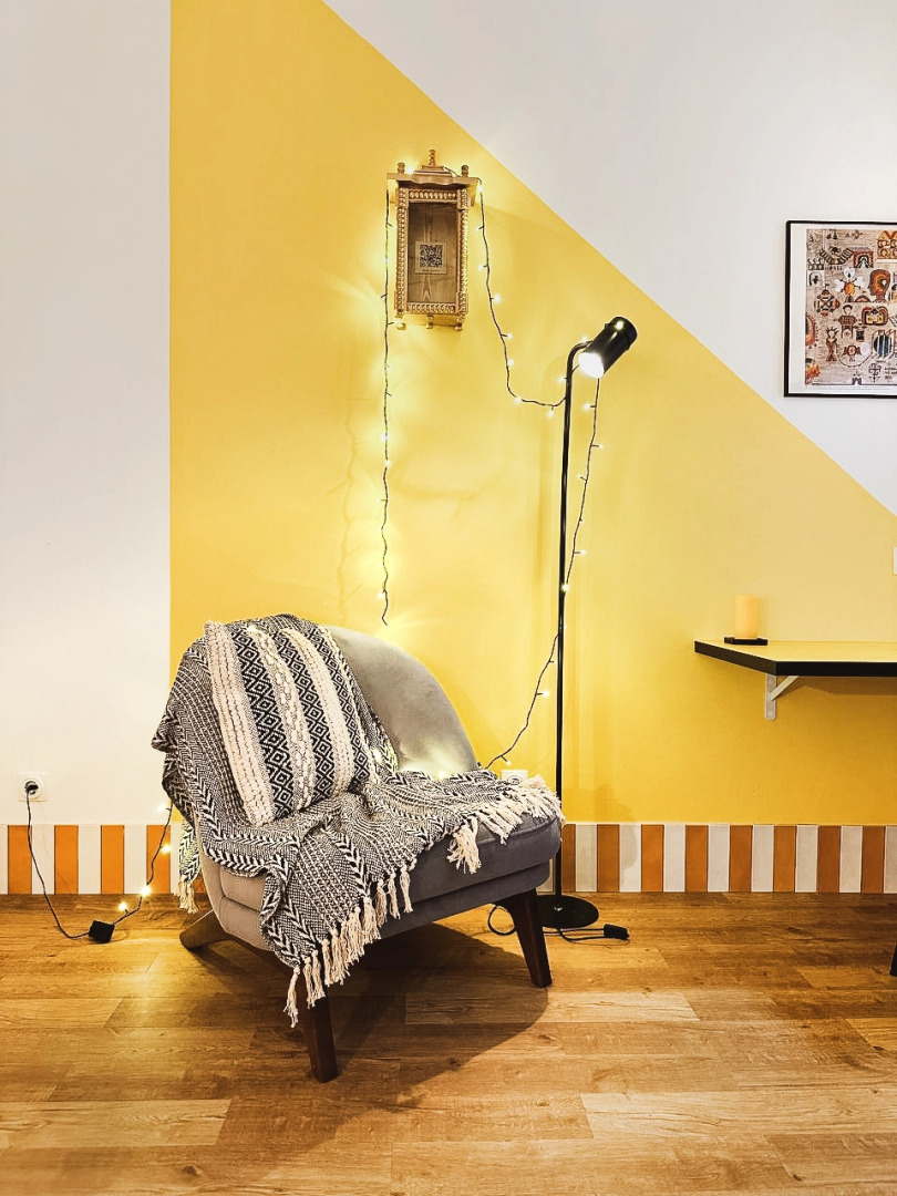 Квартира в тихом дворе с раздельными комнатами и с сауной на Невском