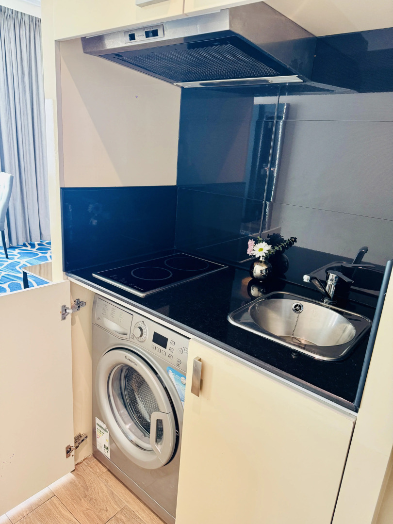 Отель HAWTHORN EXTENDED STAY BY WYNDHAM ABU DHABI