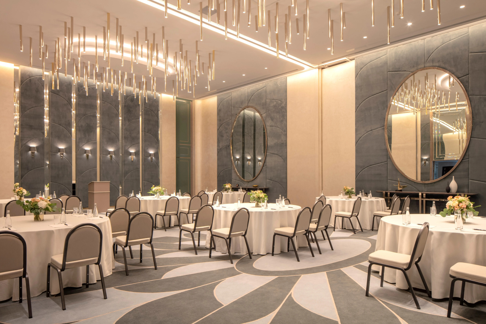 Отель Hyde Dubai