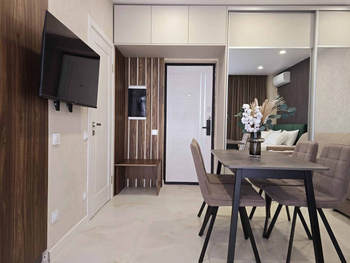 Апартаменты SilverPeak 63