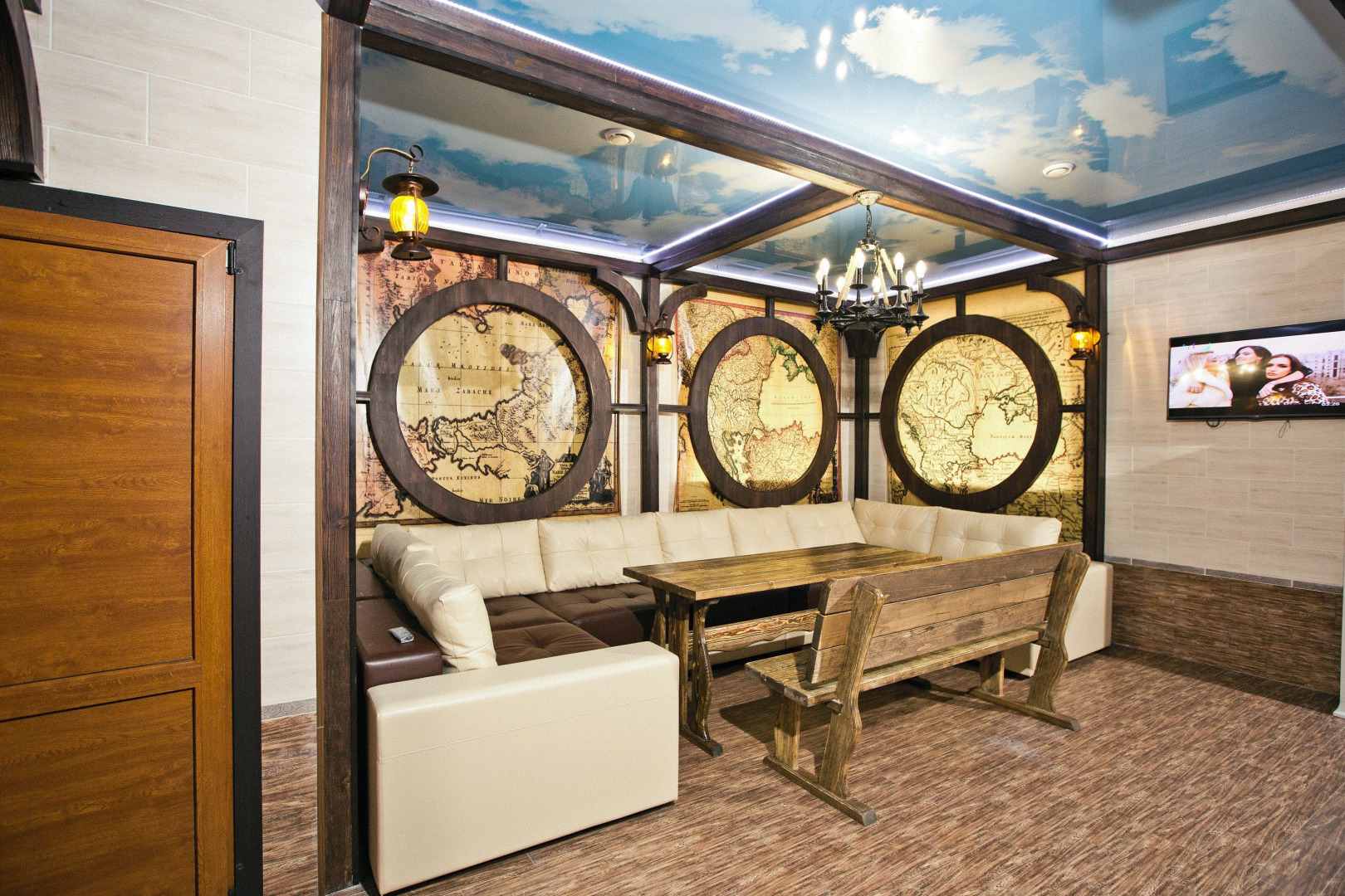 Отель Альбатрос