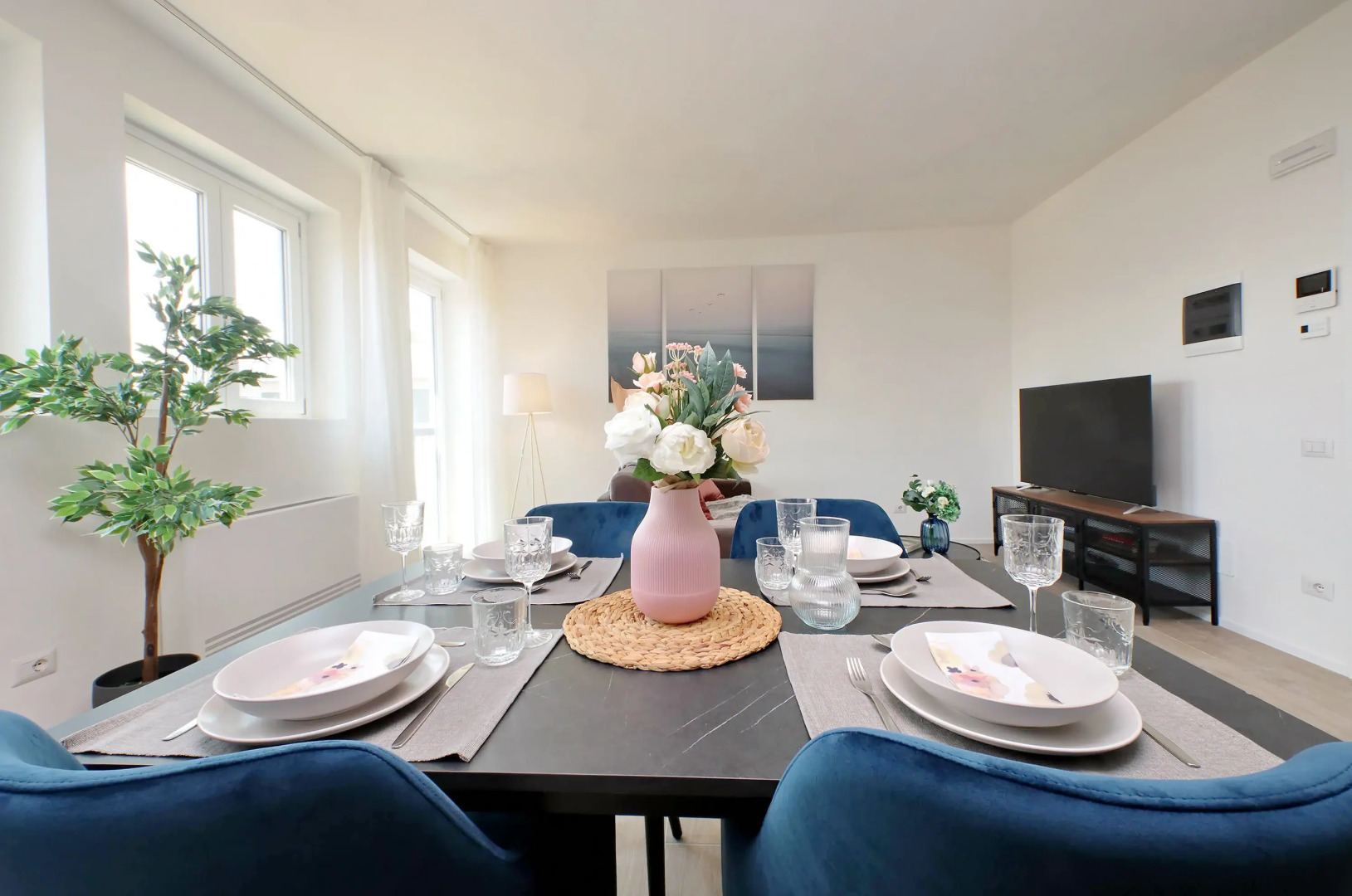 Апарт-отель Siena Hills Apartments