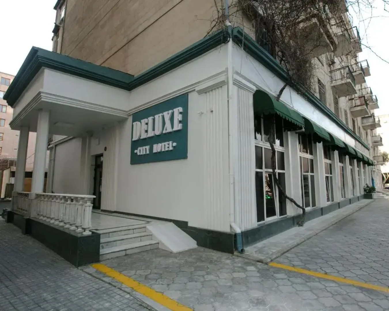 Deluxe City Boutique Hotel