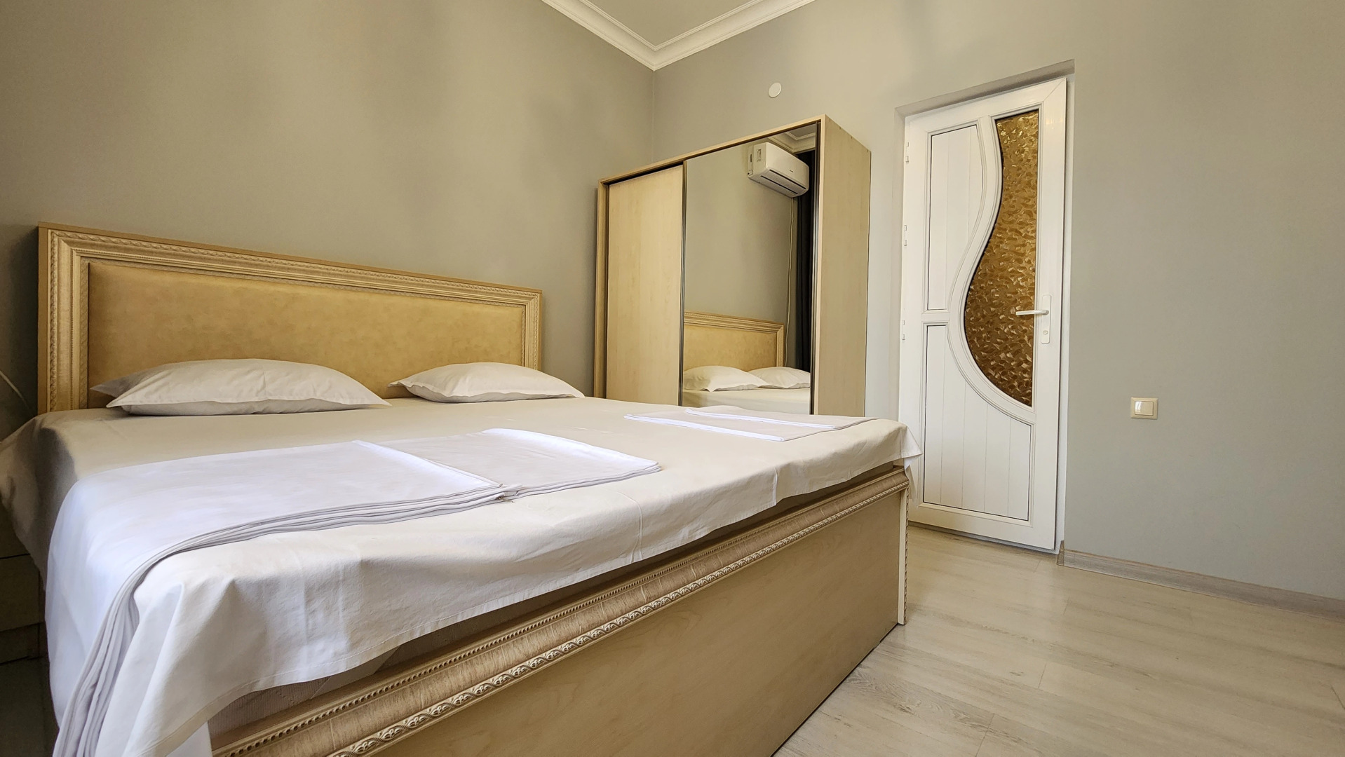 Отель Golden Resort