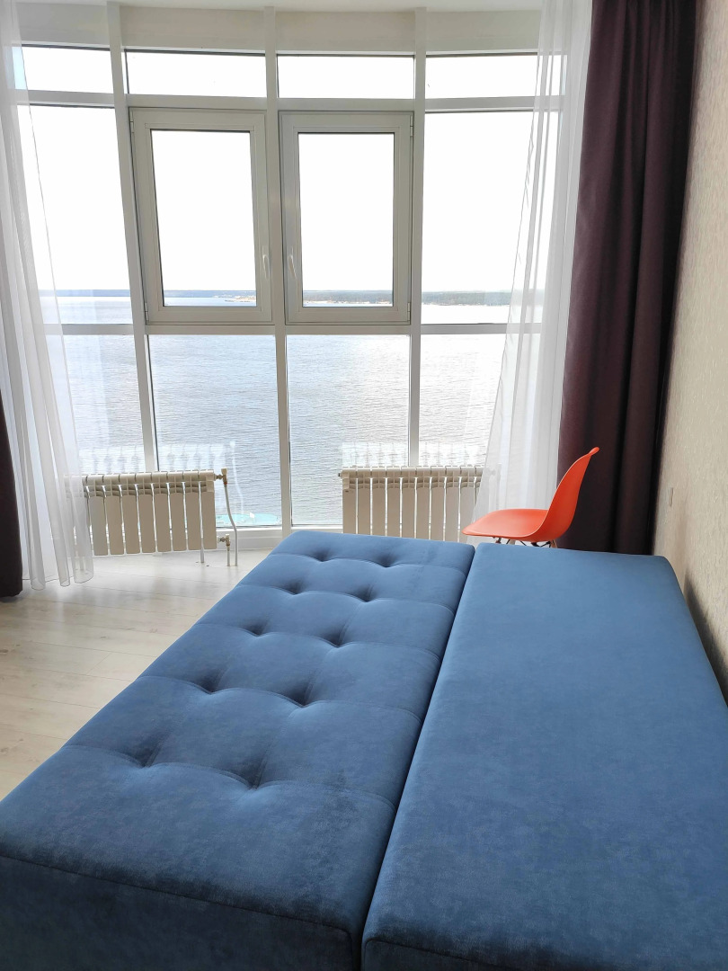 Квартира 2-Комн.на Набережной в Центре Города