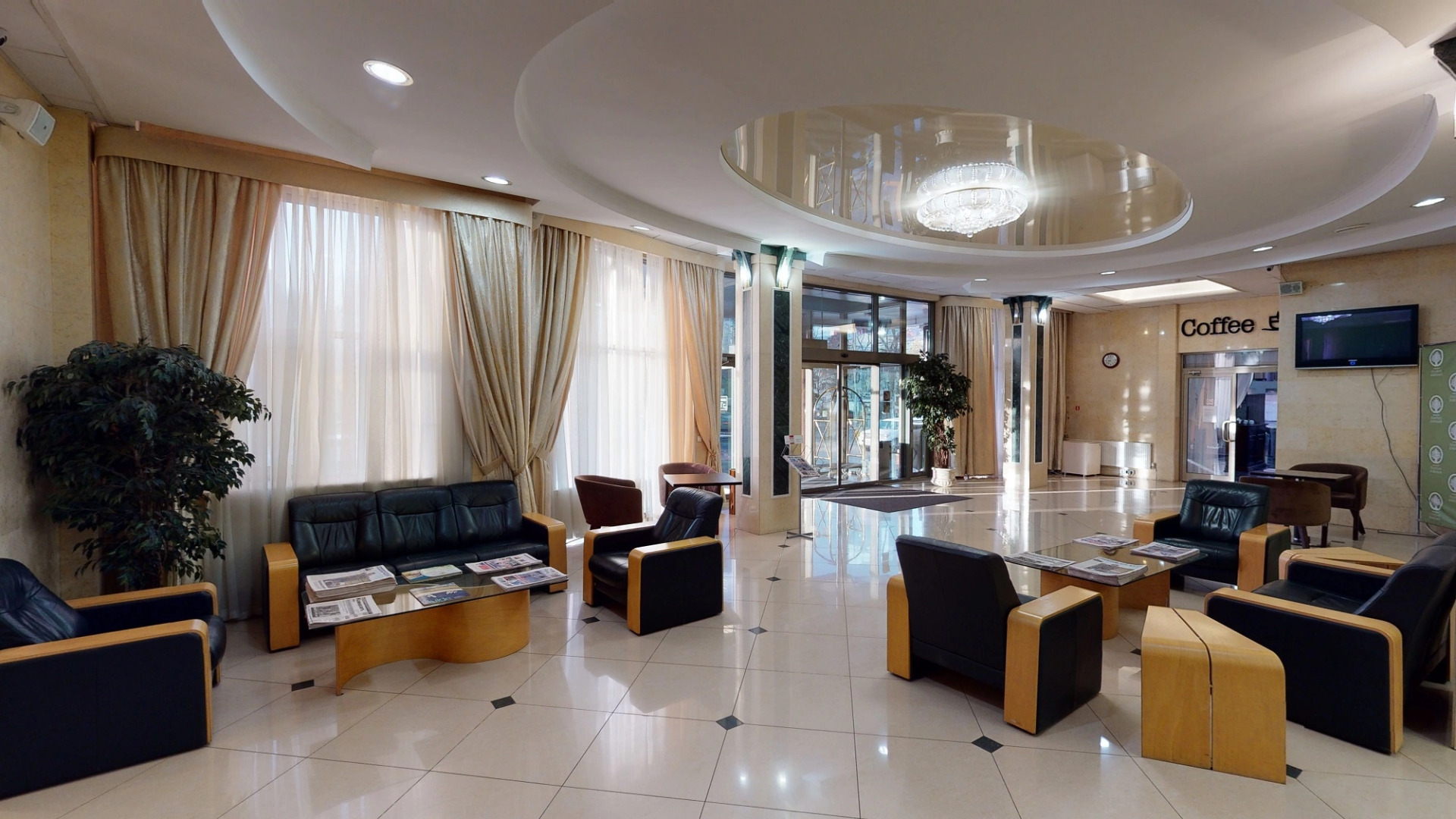 Отель Платан Южный