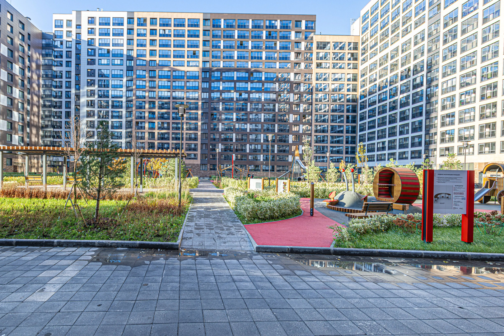 4flats MONOCHROME Квартира у набережной Невы в ЖК бизнес-класса