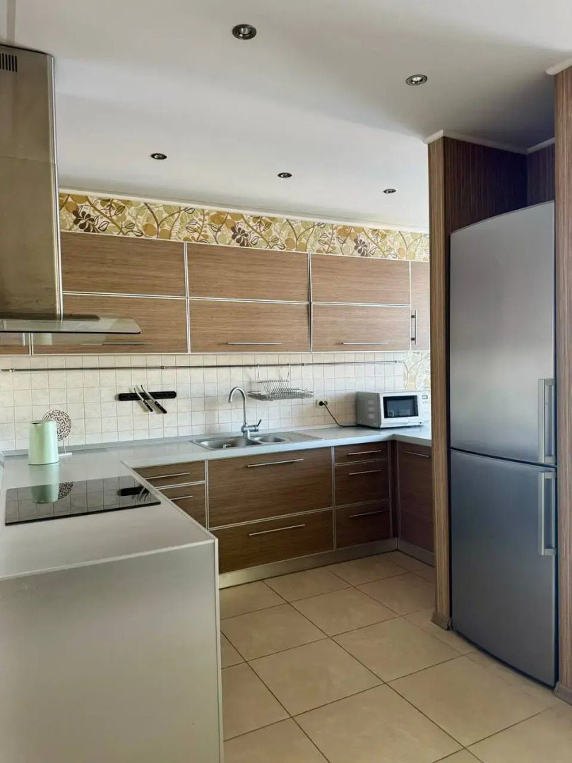 Апартаменты Sutki VIP c панорамным видом на реку на Урицкого 62