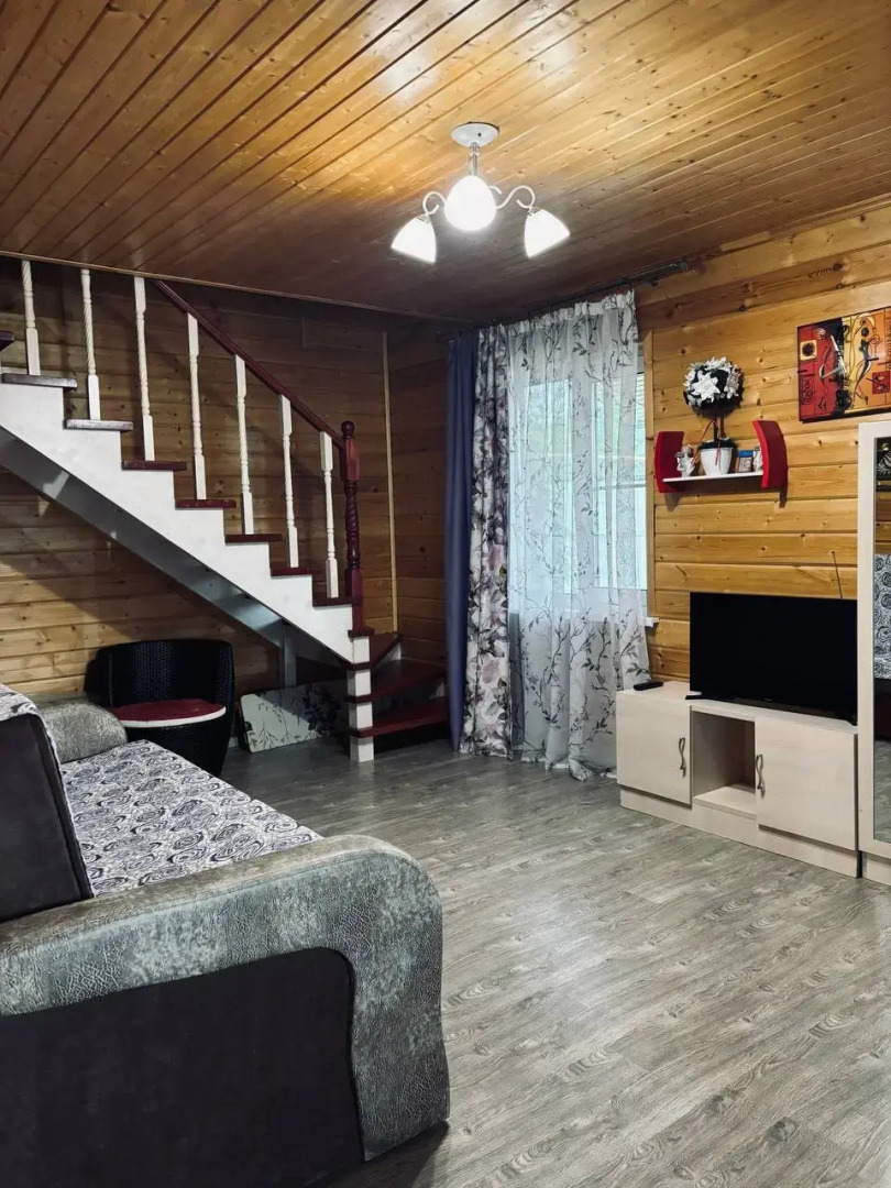 Гостевой Дом с 3 спальнями на 5 Ямской