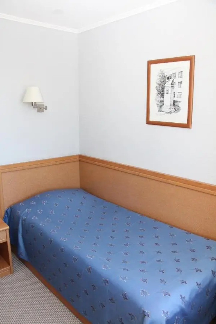 Отель Надеждинский