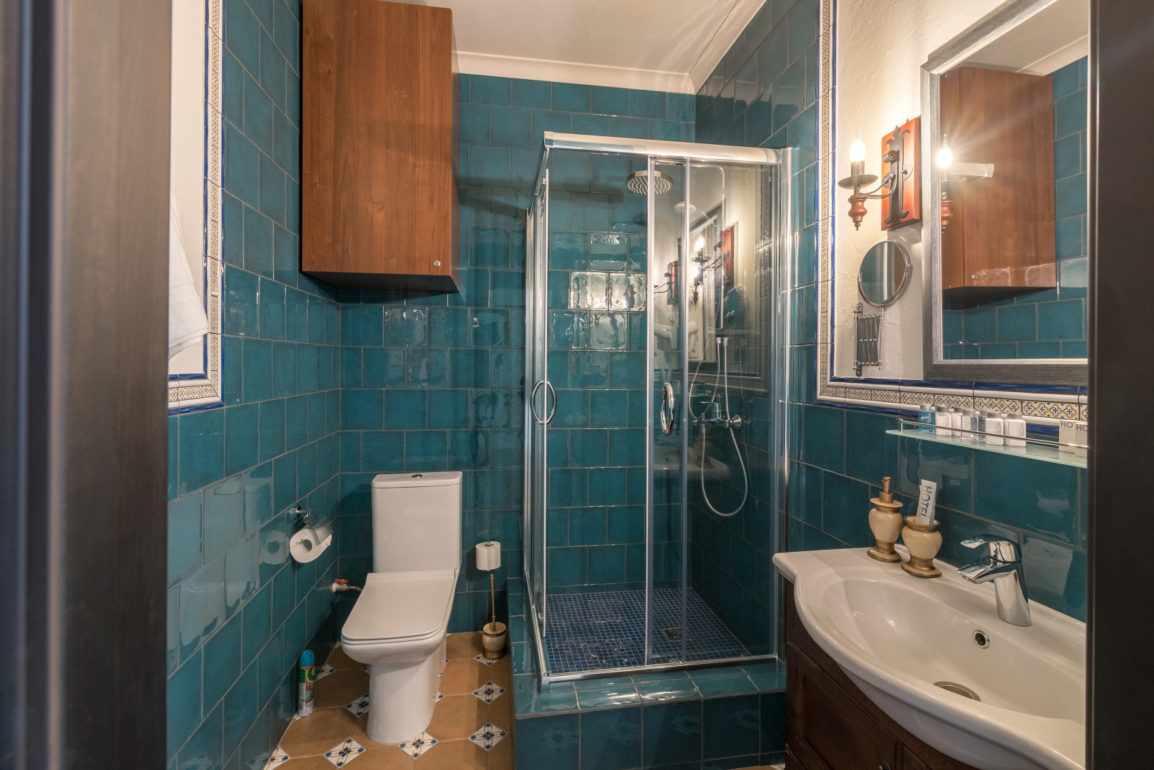 Отель Welcome House