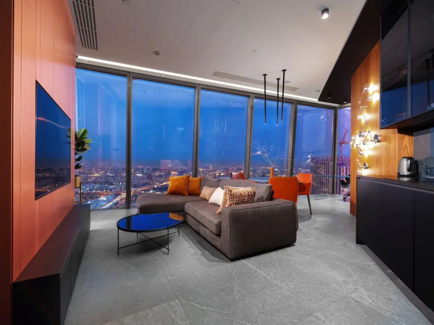 Стиль и минимализм на 75-м этаже