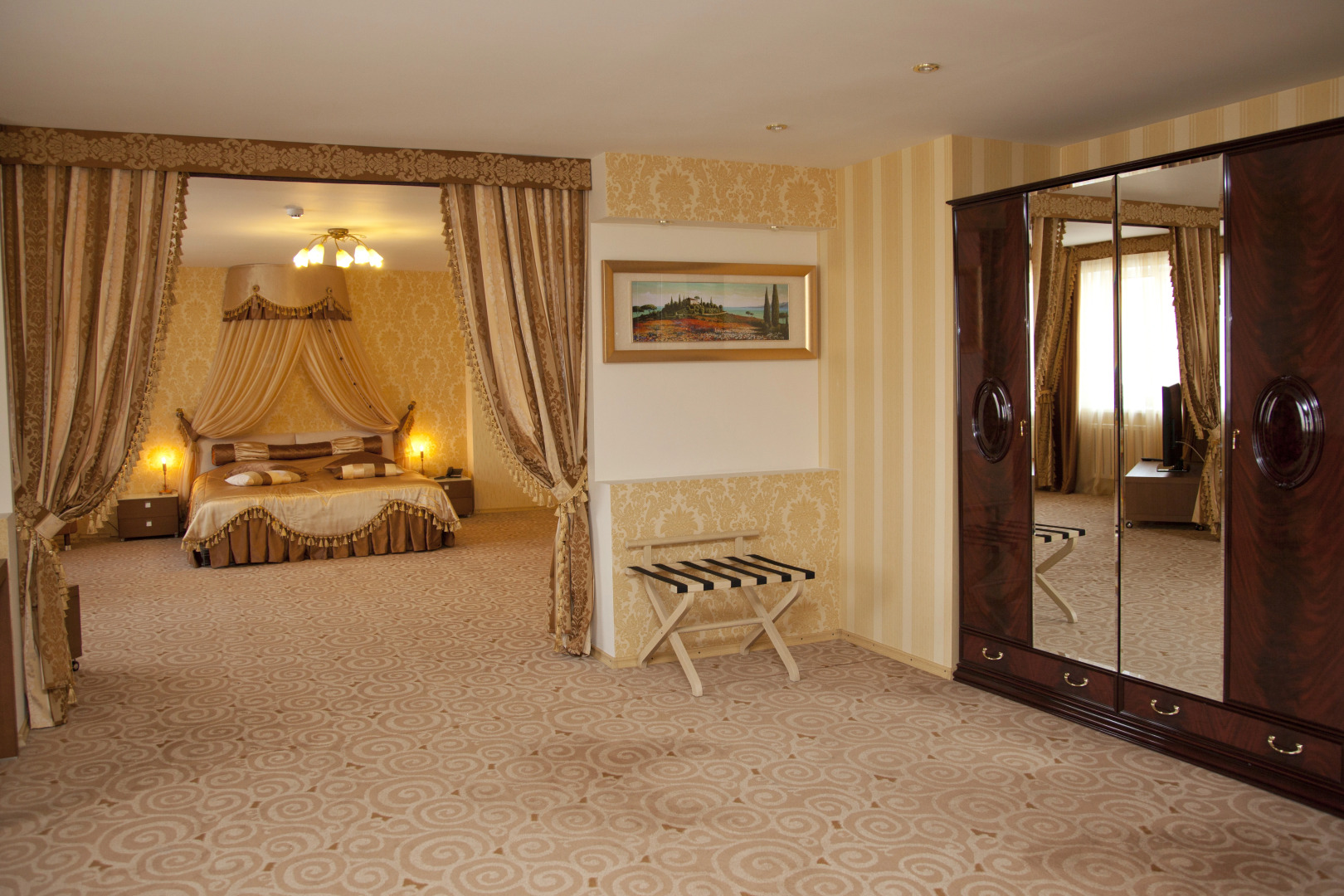 Отель Горизонт