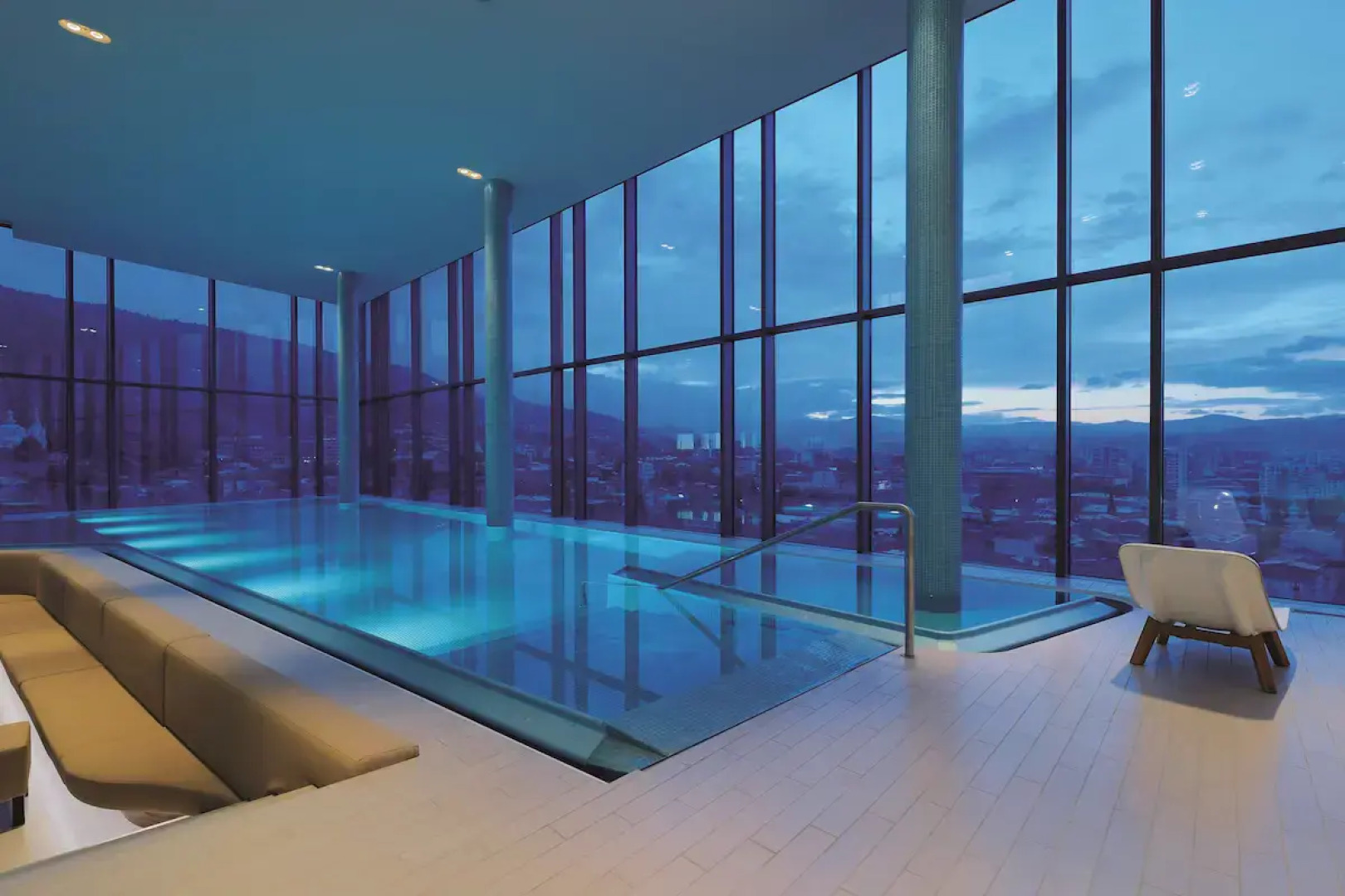 Отель Radisson Blu Iveria Hotel, Tbilisi