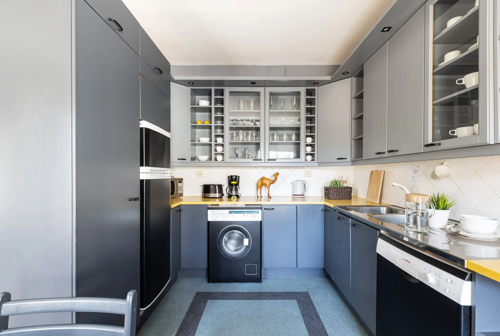 Апартаменты Двухуровневые Little Italy 140 кв.м с видом на собор