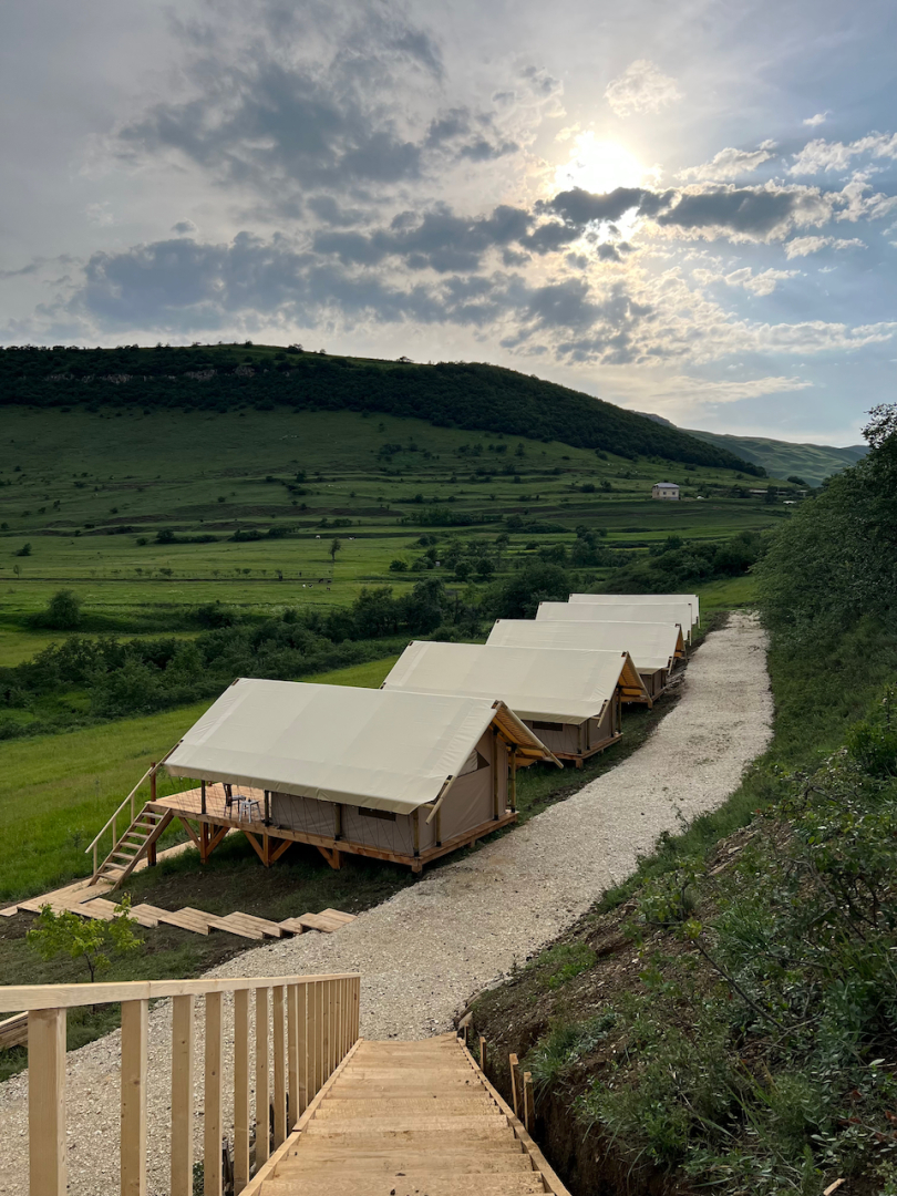 Коттедж Caspian Camp