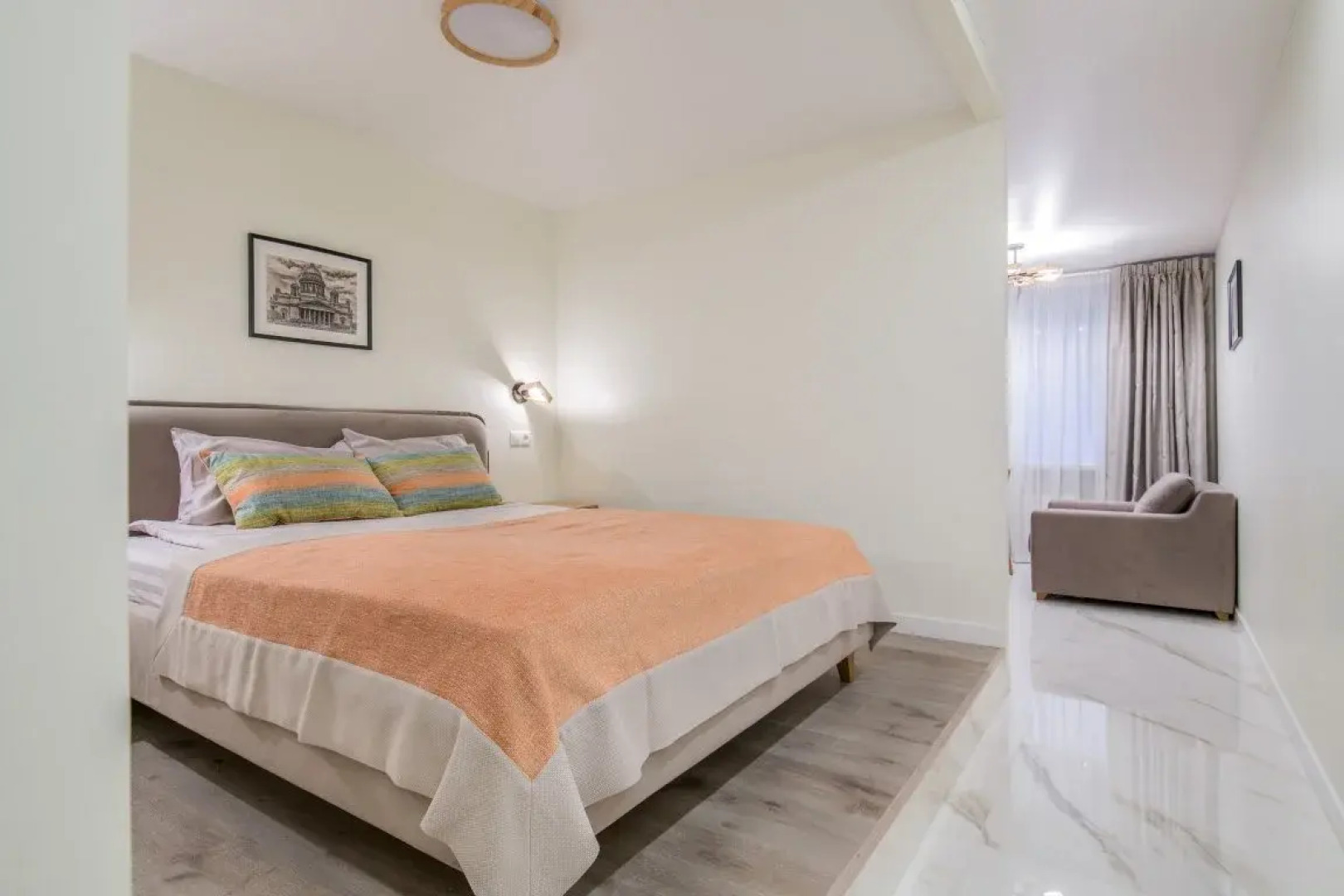 Апартаменты NicePlaceSPb на Большеохтинском 15к2