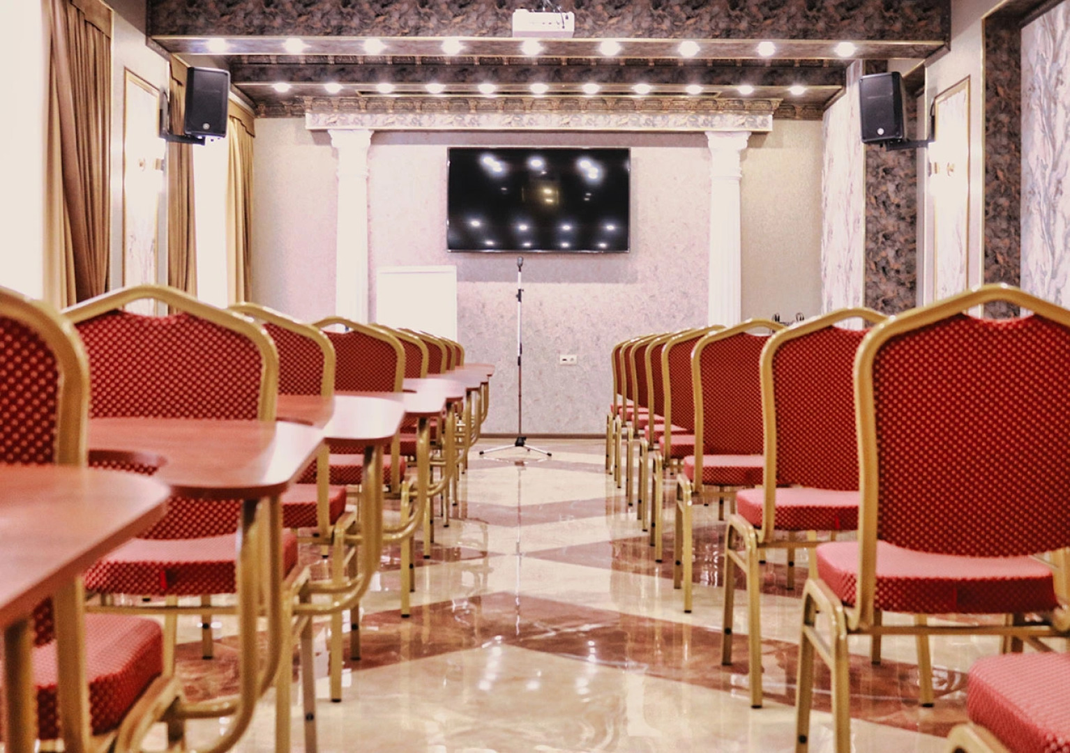 Отель Мишель