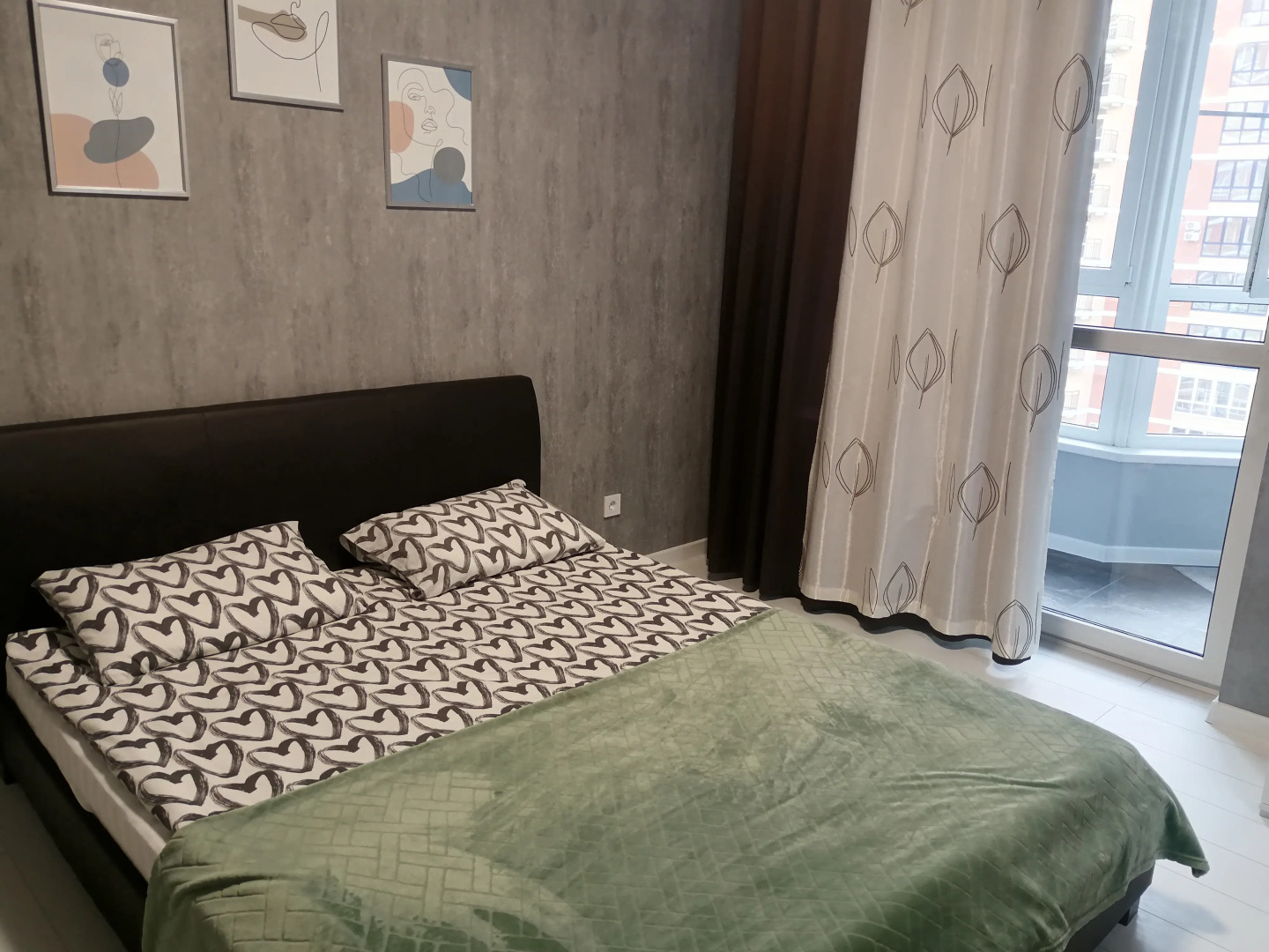 Апартаменты на Героев-Разведчиков 6/4 Сердце Парка