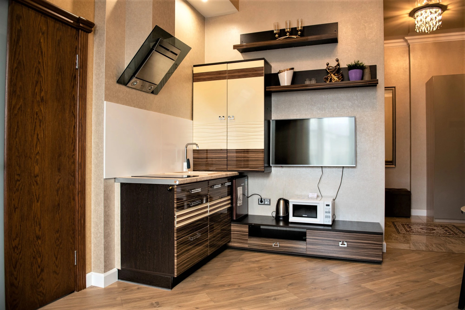 Апартаменты 003_Коммунистическая 107