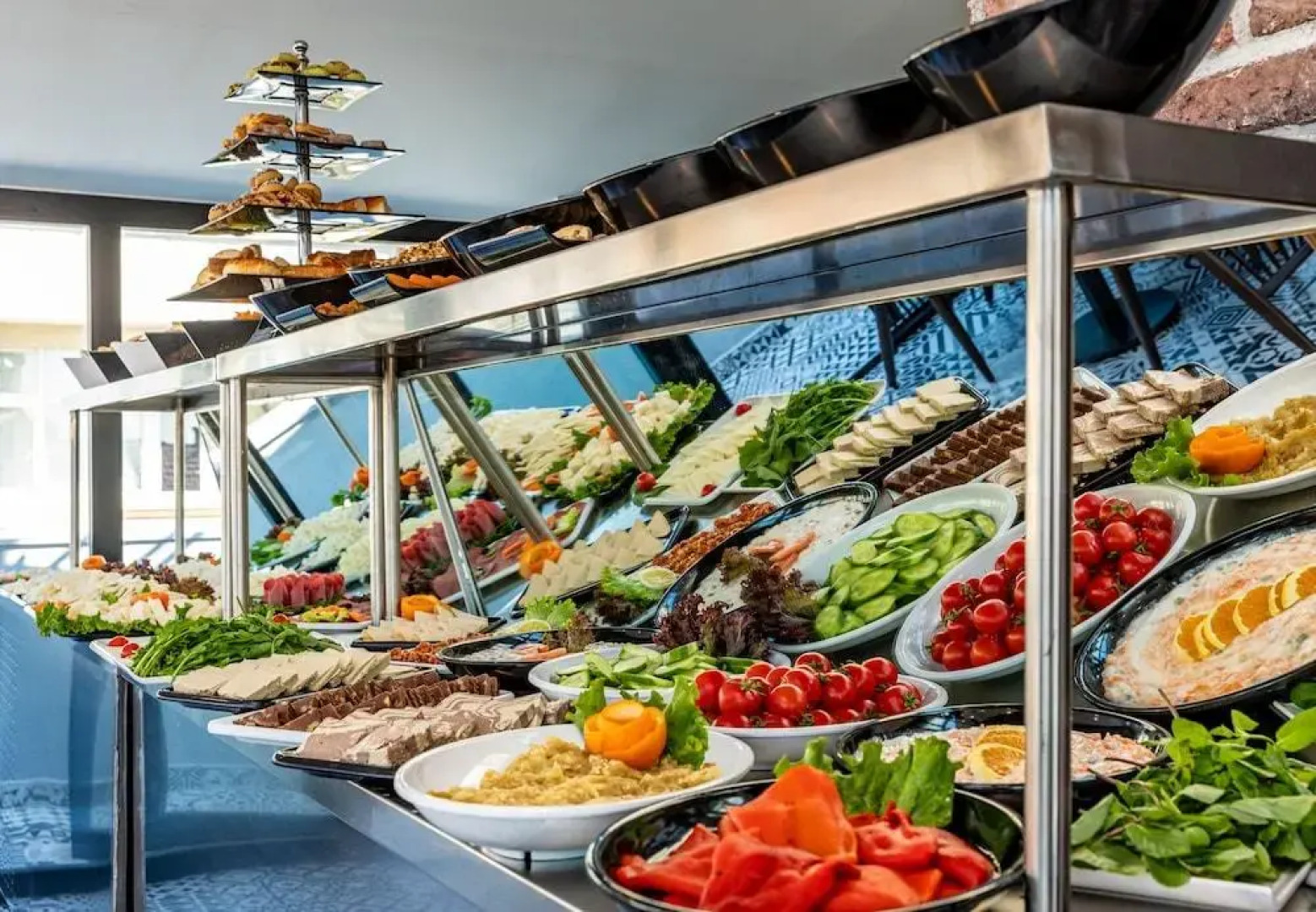 Отель Interstar