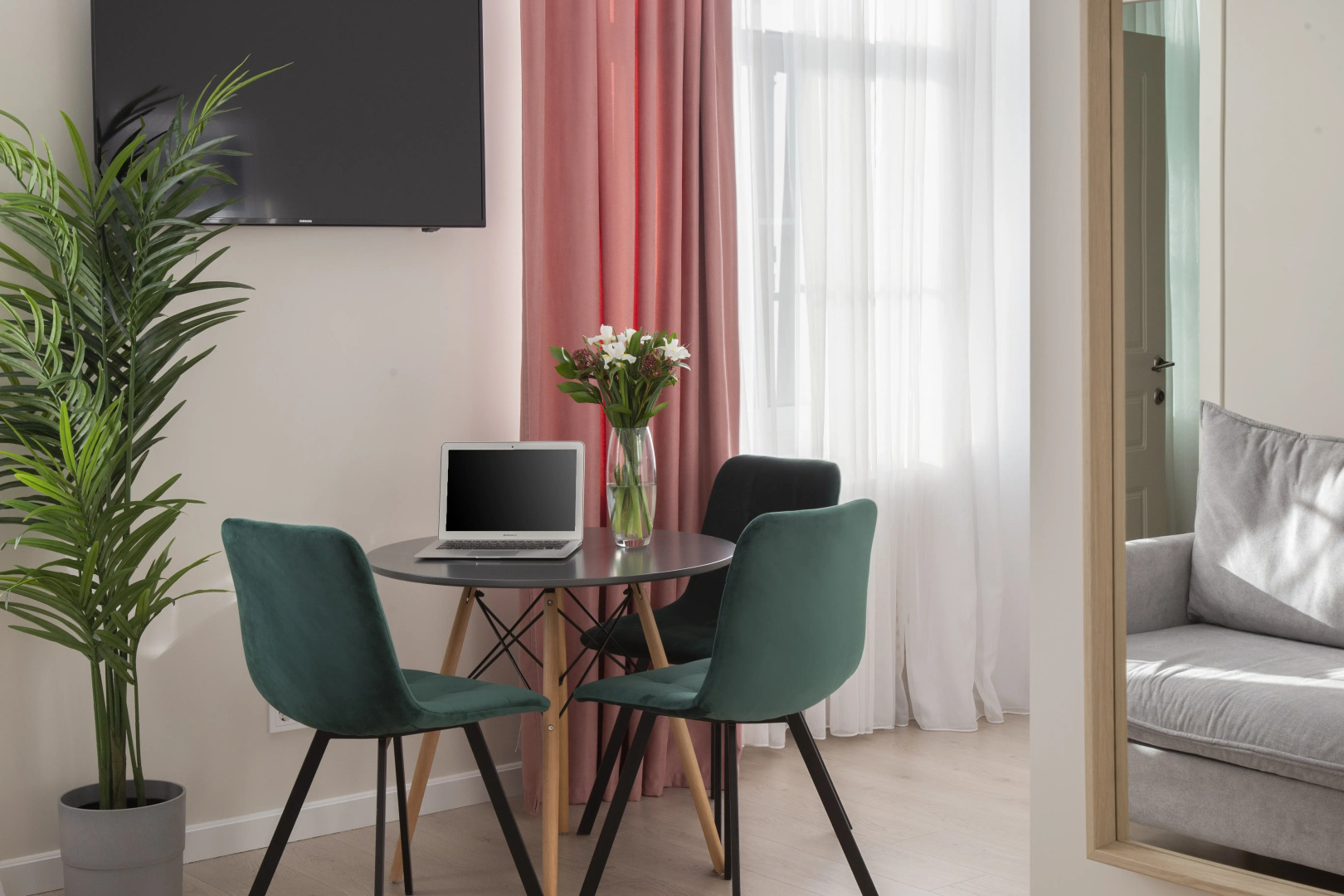 Квартира Гранд Сьютс Syncotel 1