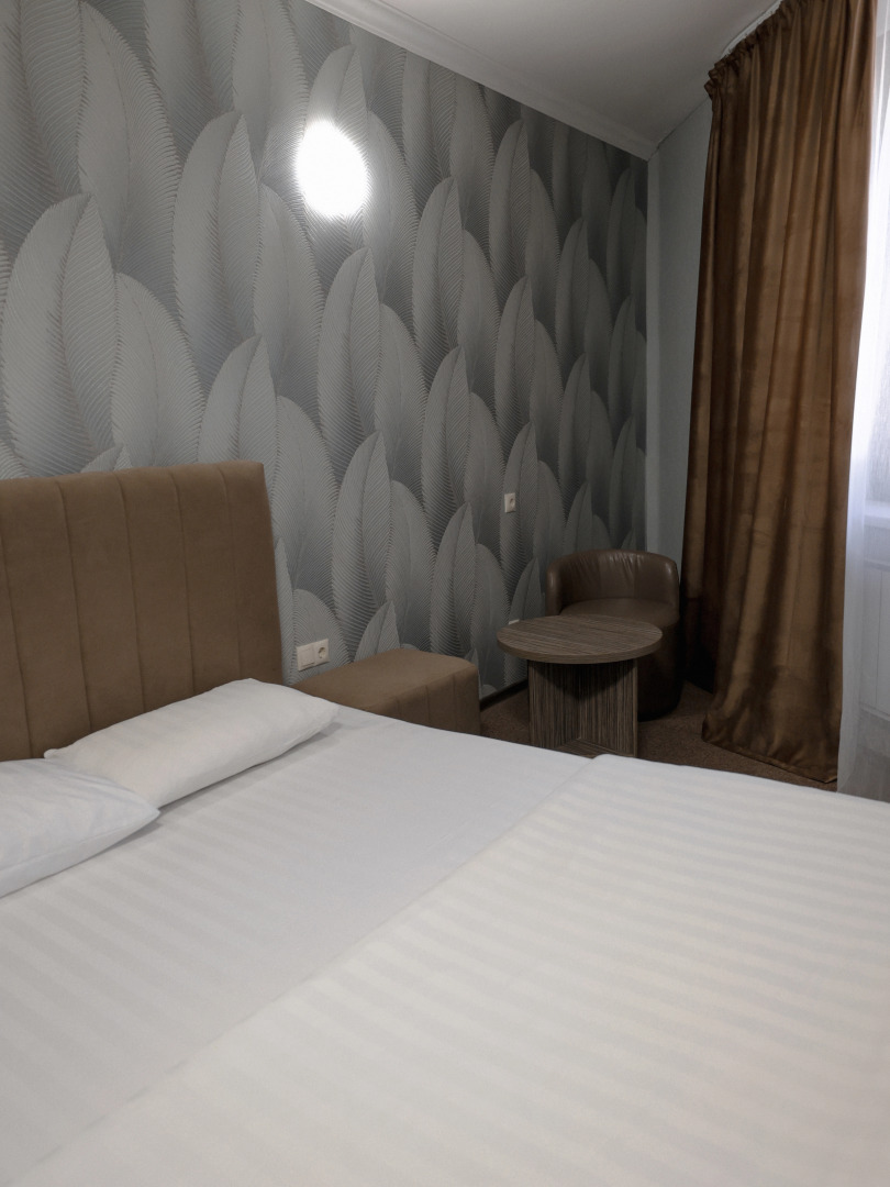 Отель Мартон Ока