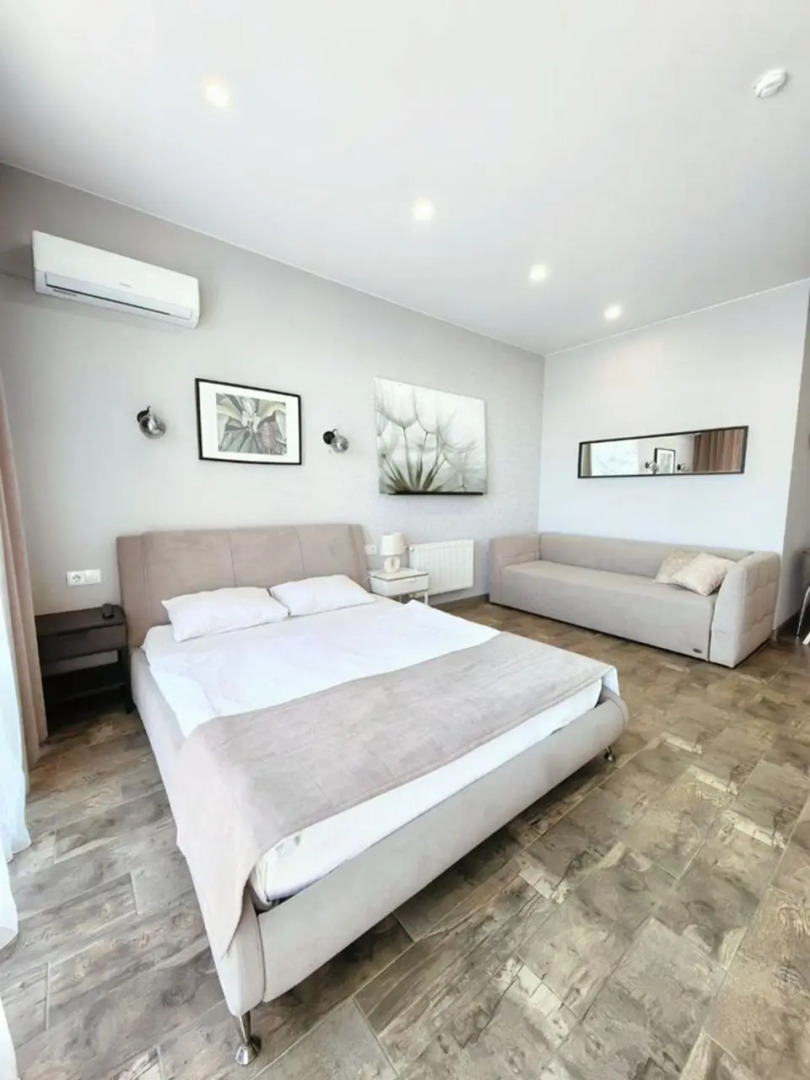 Апартаменты 40 м² на Первой Линии Моря