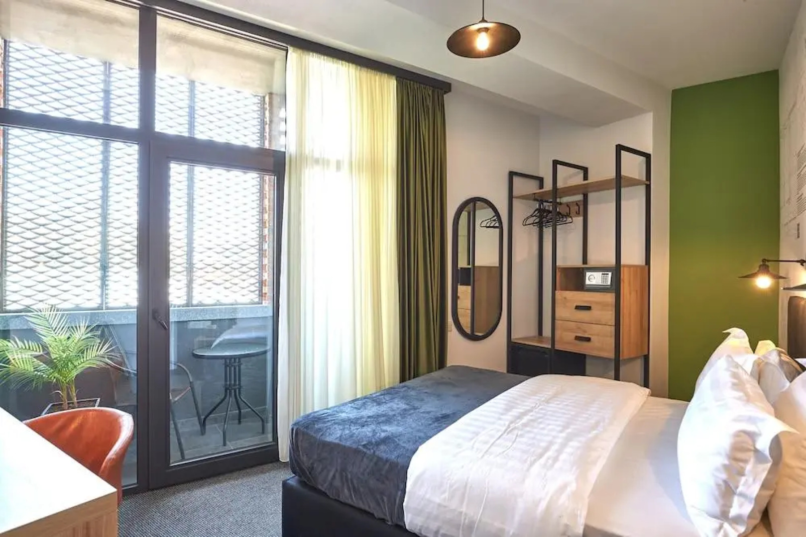 Отель Graphica Тбилиси