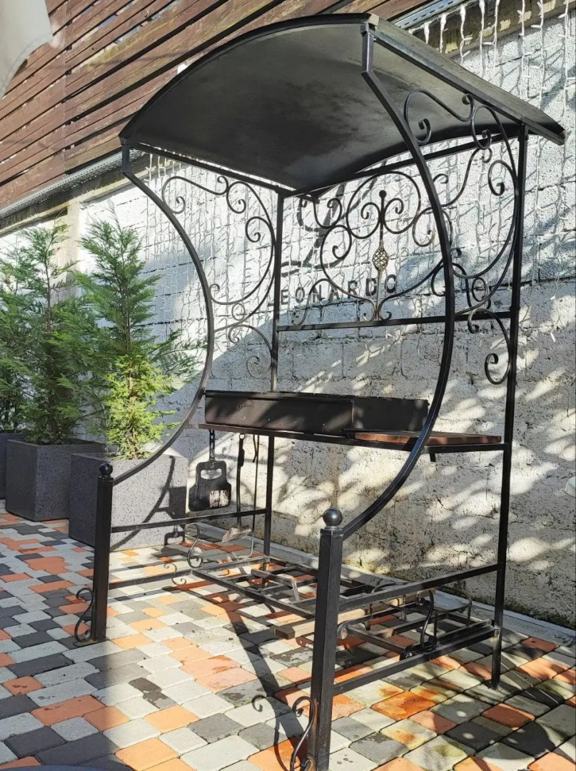 Отель Леонардо